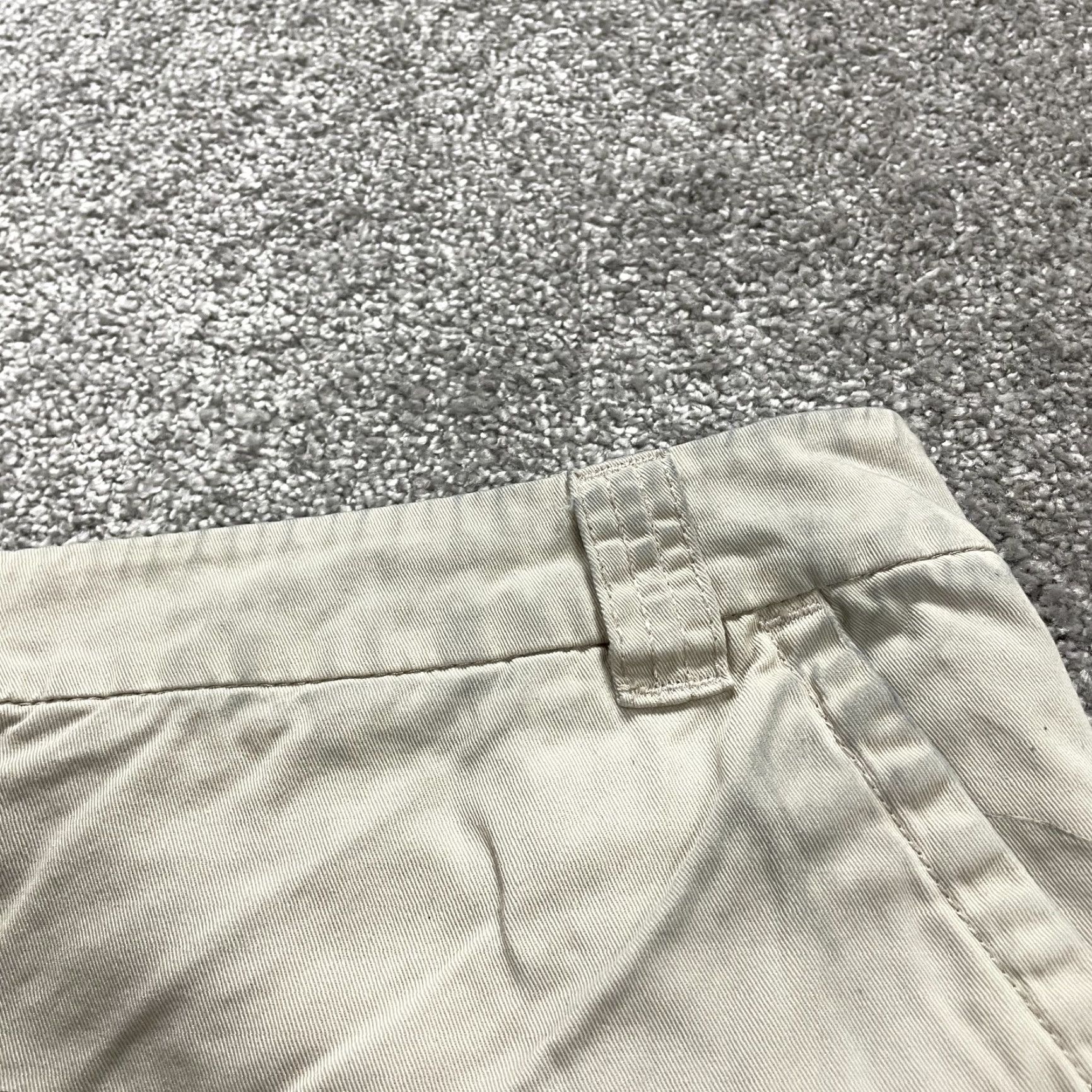 Charter Club VINTAGE Charter Club Chino Shorts Womens 12 Beige Cotton Casual Mid Rise 8.5 Inseam Size 34" / US 12 / IT 48 - 4 Thumbnail