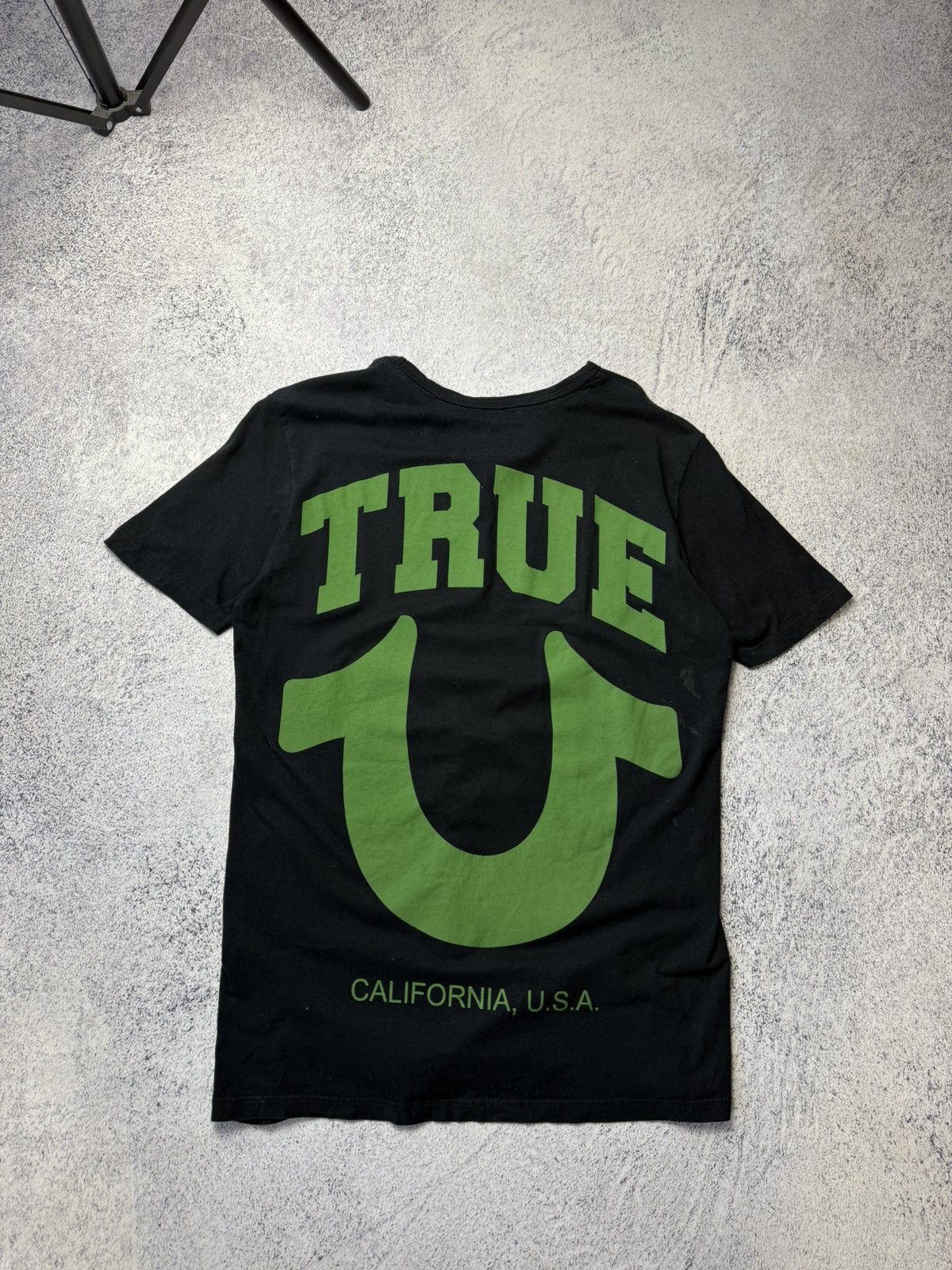 True Religion Vintage True Religion T Shirt Big Logo USA Size US S / EU 44-46 / 1 - 17 Thumbnail