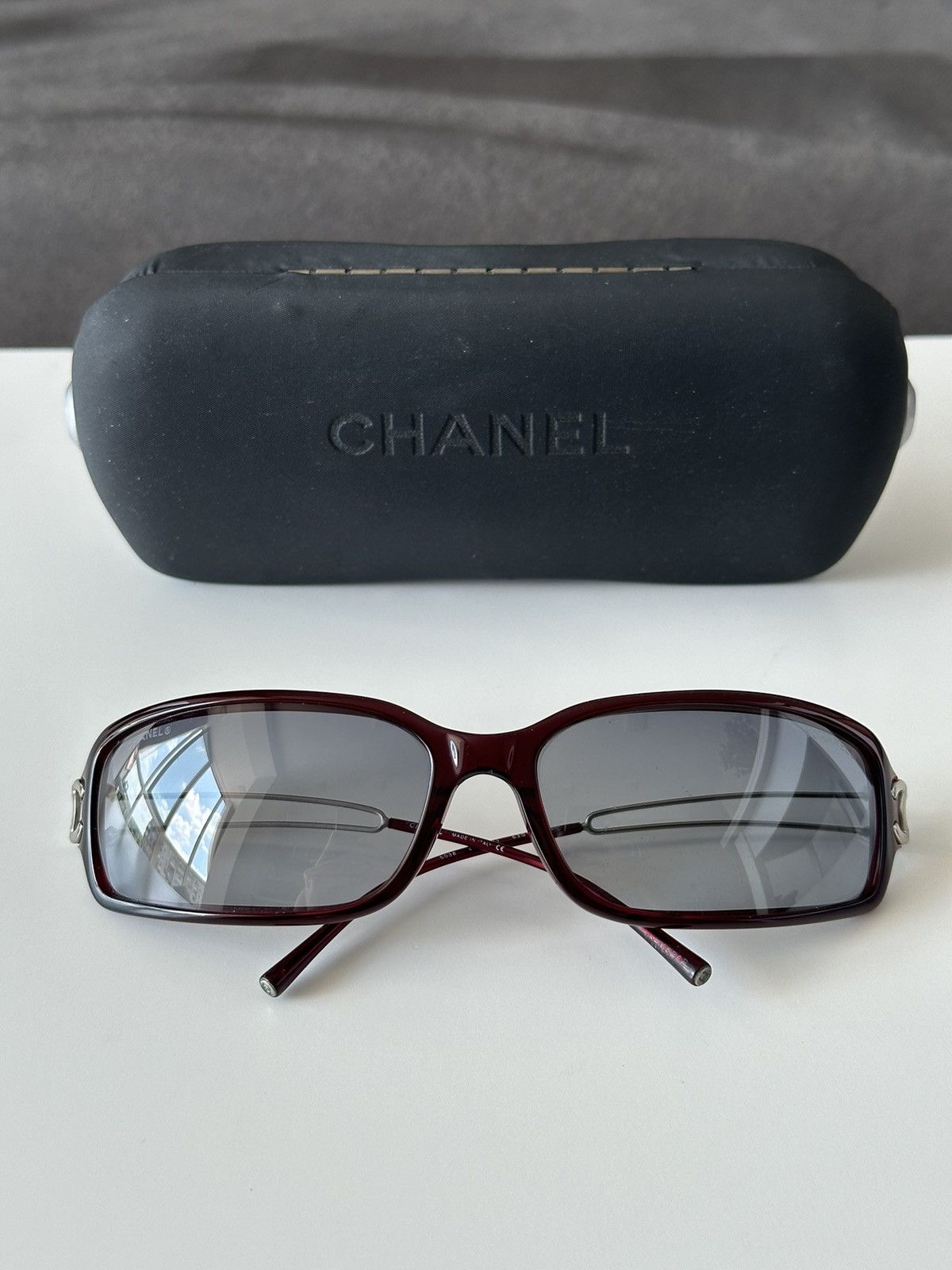 Vintage CHANEL Burgundy Rectangular Blue Leans Sunglasses 5038 Y2K Size ONE SIZE - 6 Thumbnail