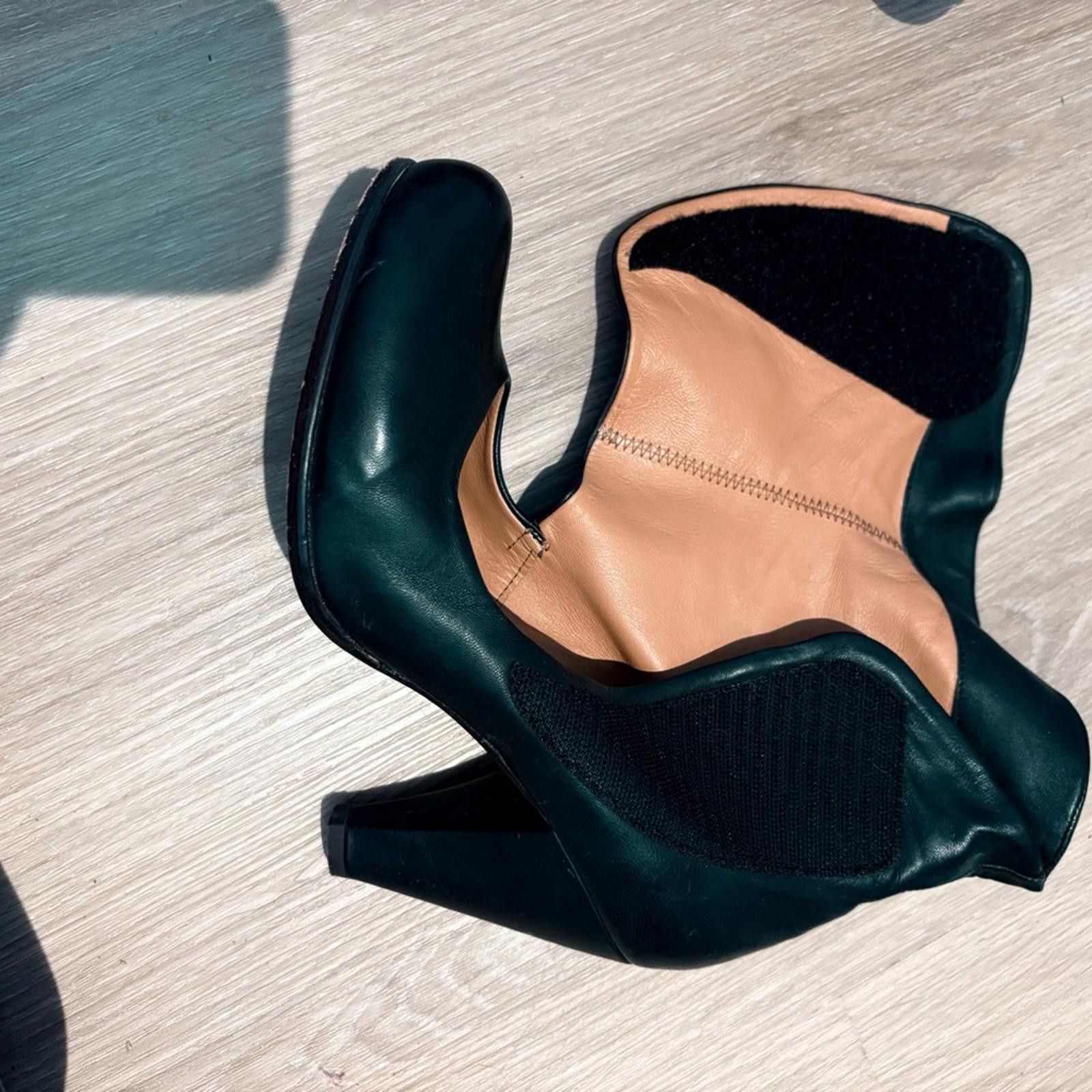 Designer Coclico Black Leather Fold Over Ankle Boots Size 39 US 8 Size US 8 / IT 38 - 3 Thumbnail