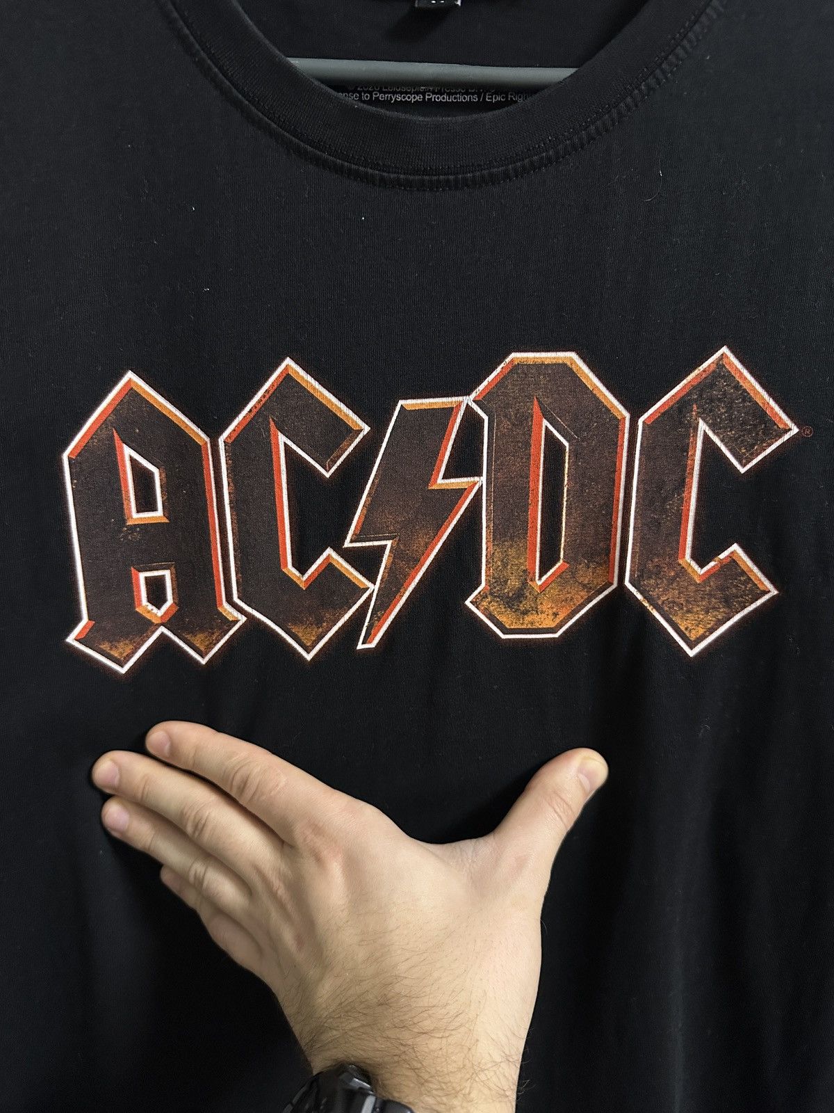 Band Tees Rare Rock T-Shirt AC/DC Bug Logo 2020. Size US M / EU 48-50 / 2 - 2 Thumbnail