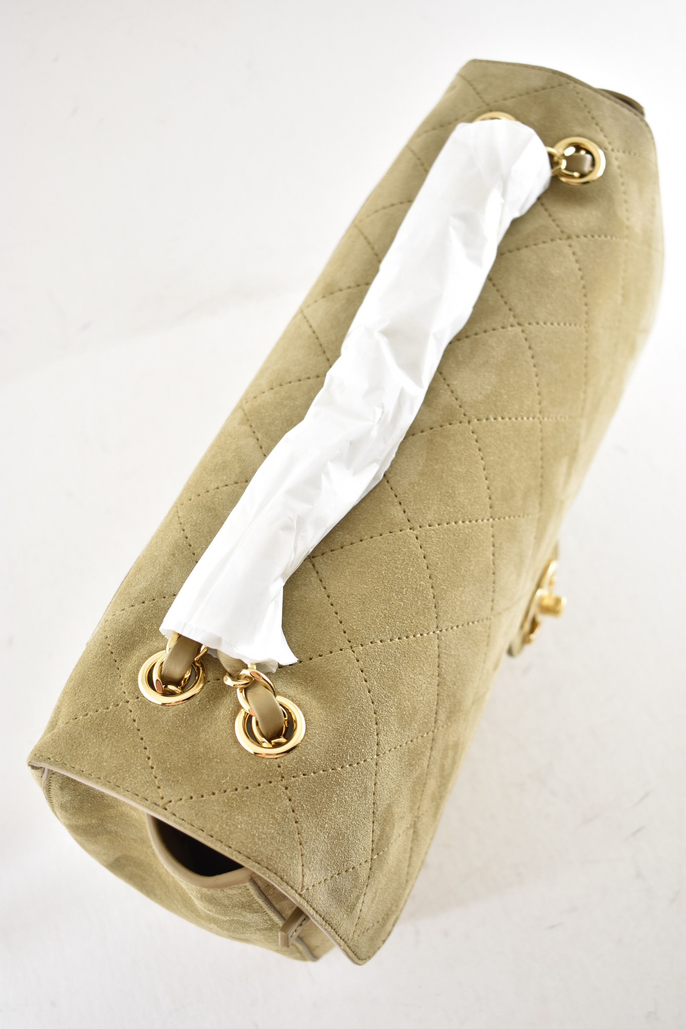 Chanel 26S Maxi Souplissimo Medium Jumbo Suede CC Logo Flap Bag Size ONE SIZE - 12 Thumbnail