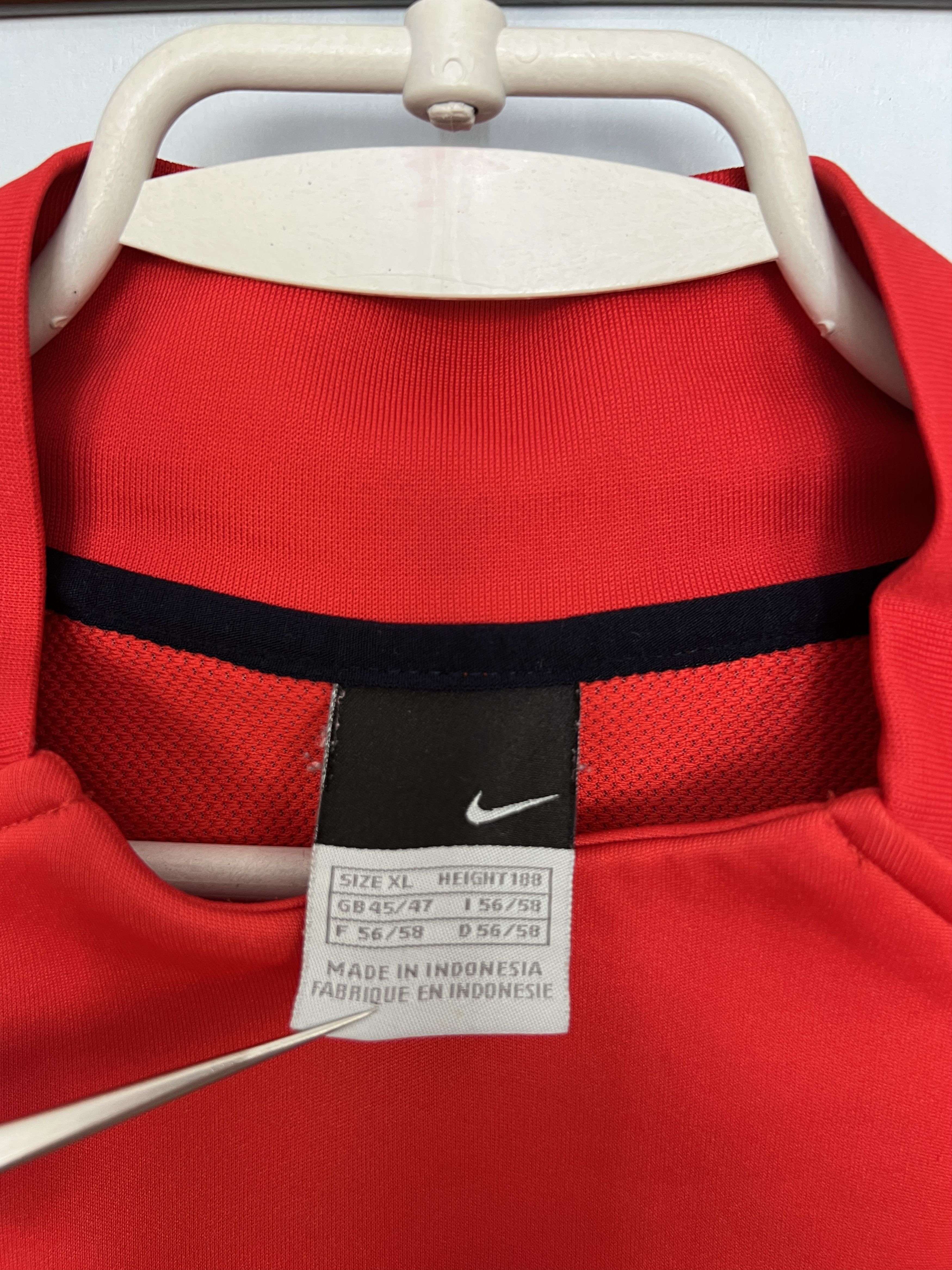 Nike Vintage Nike Atletico Madrid Football Sweatshirt Soccer Size US XL / EU 56 / 4 - 7 Thumbnail