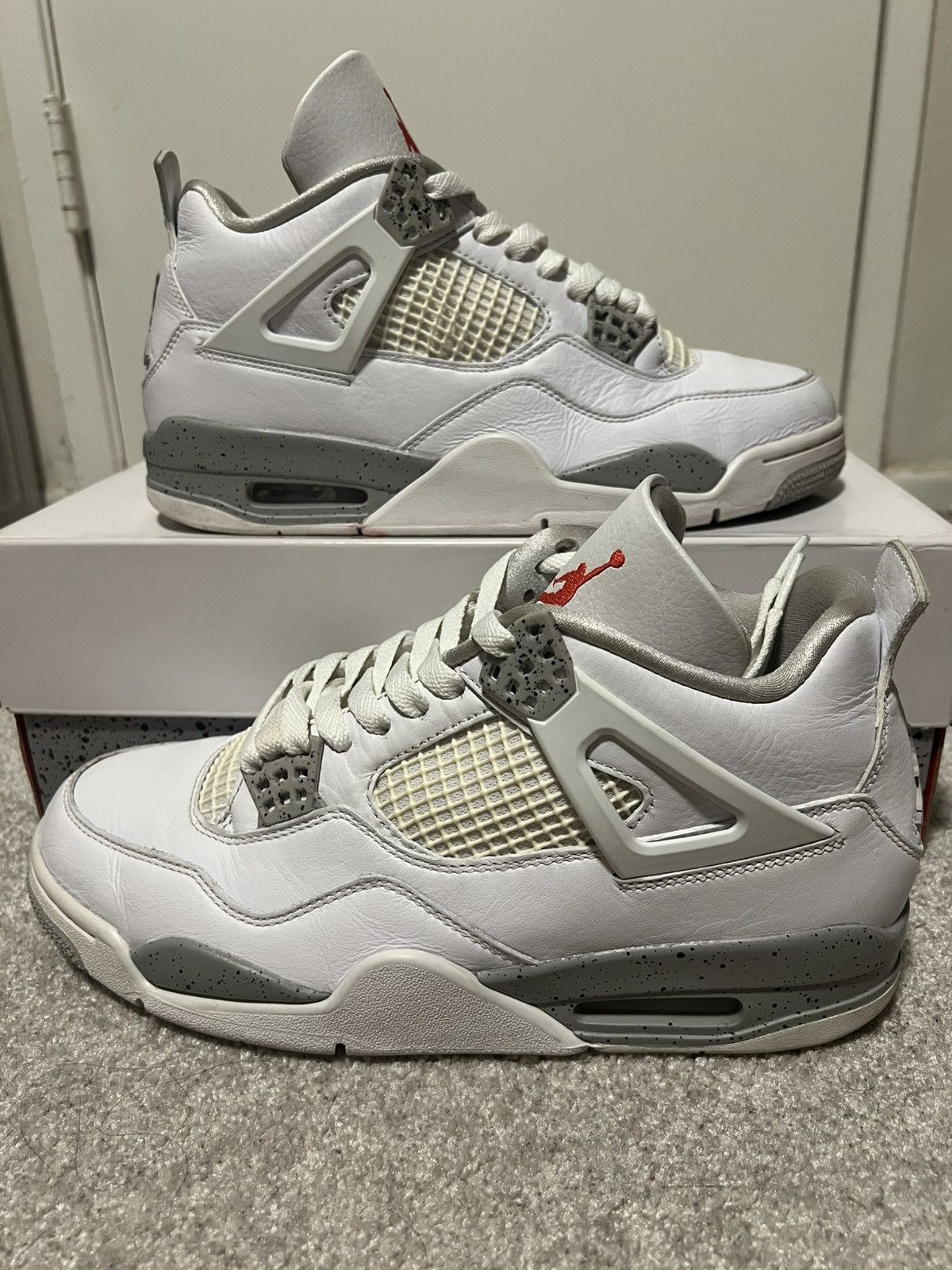 Jordan Brand Jordan 4 White Oreo Size US 8.5 / EU 41-42 - 1 Thumbnail