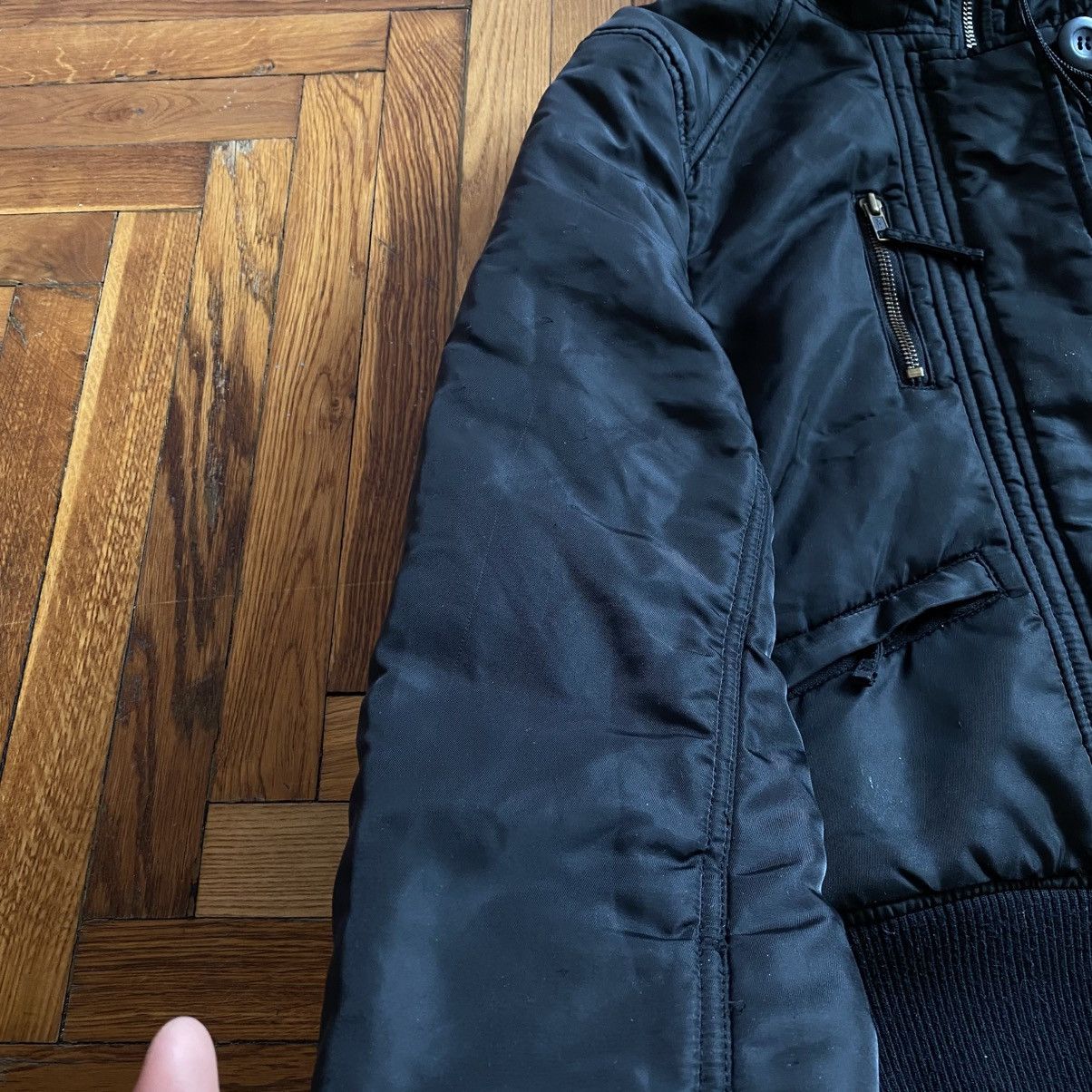 Le Grande Bleu (L.G.B.) Vintage Black Fur Hood Cropped Alaska Bomber Jacket Y2K Size US S / EU 44-46 / 1 - 12 Thumbnail