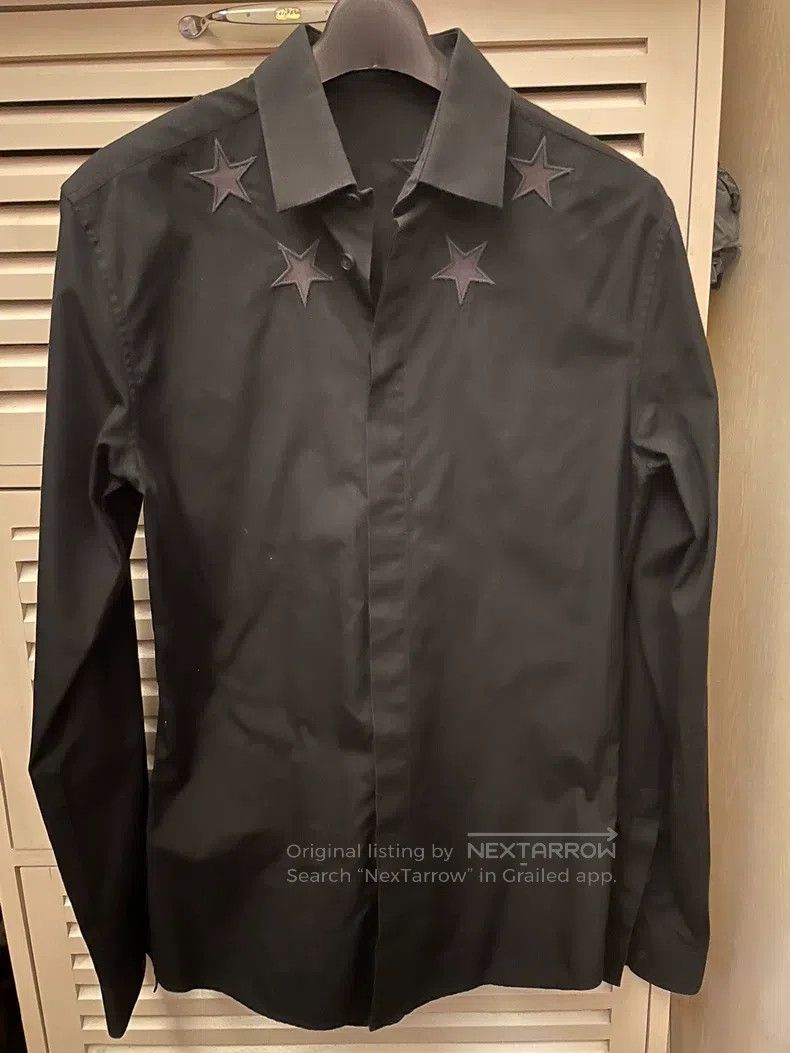 Givenchy Givenchy size 37 Black Shirt Size US XS / EU 42 / 0 - 1 Thumbnail