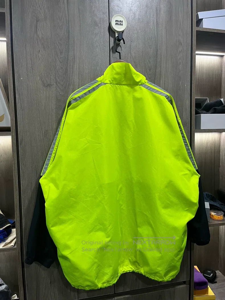 Balenciaga Balenciaga Neon Green Windbreaker Size US XXS / EU 40 - 7 Thumbnail