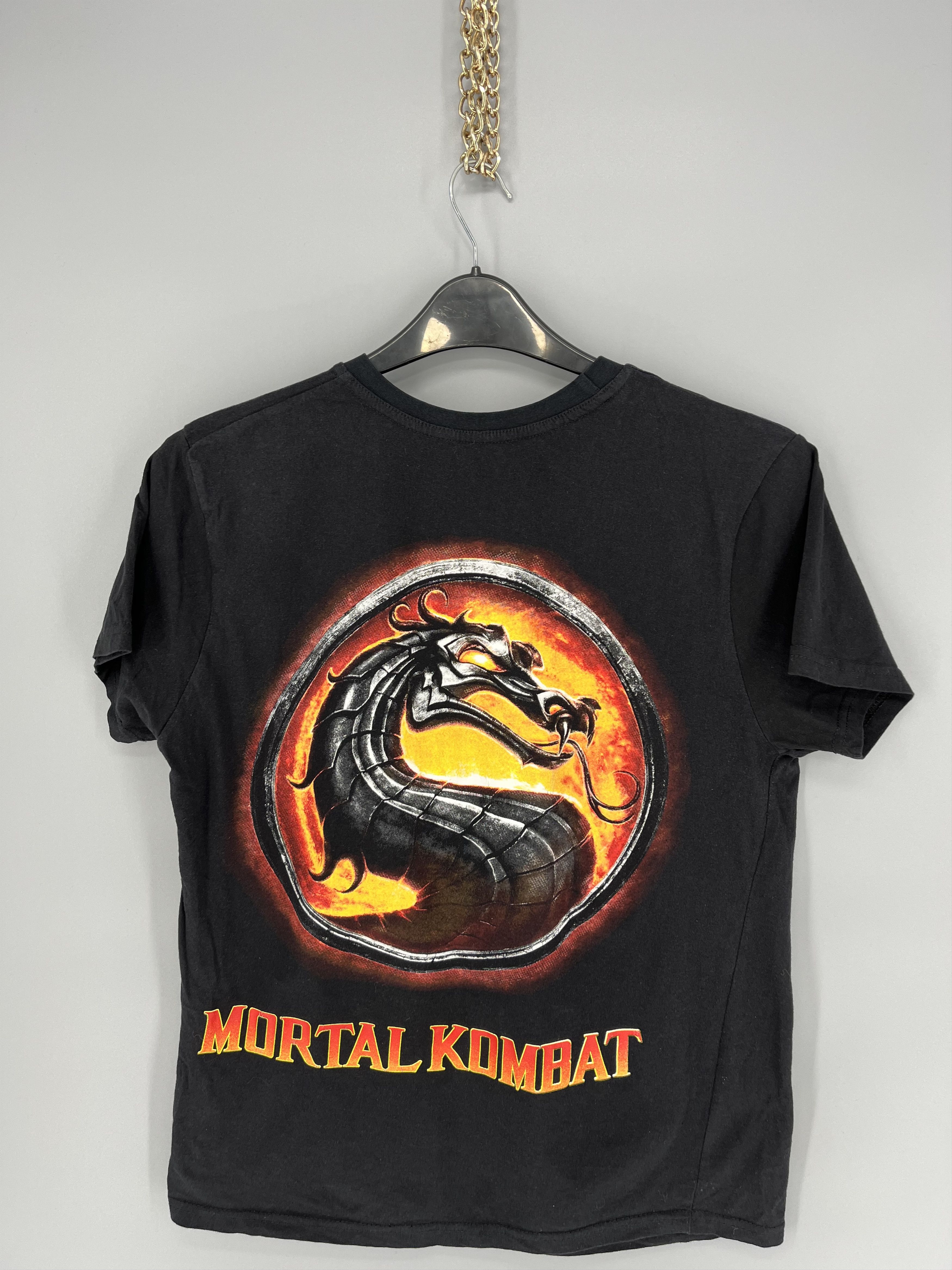 Band Tees Mortal Kombat In Flames Vintage Y2K T-Shirt Size US M / EU 48-50 / 2 - 9 Thumbnail