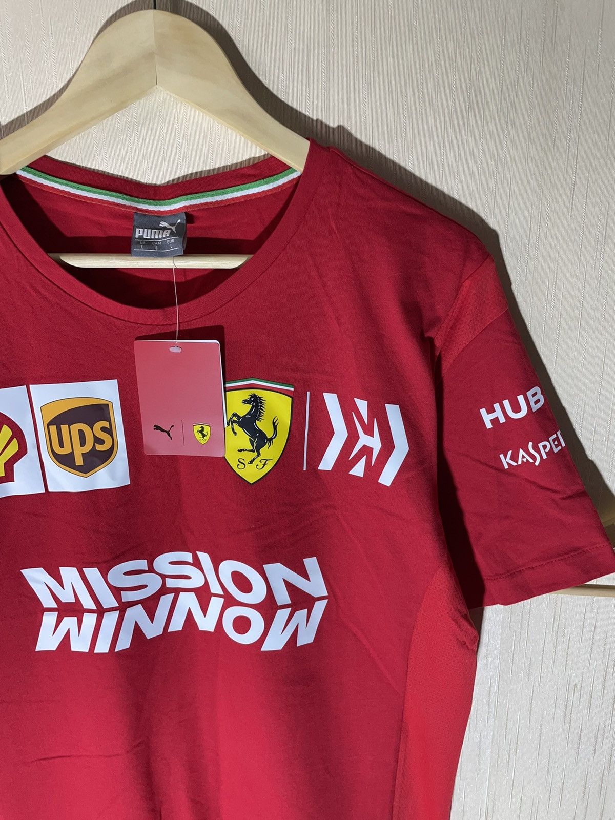 Ferrari Puma Ferrari Scuderia Racing streetwear T shirt Size US L / EU 52-54 / 3 - 2 Thumbnail