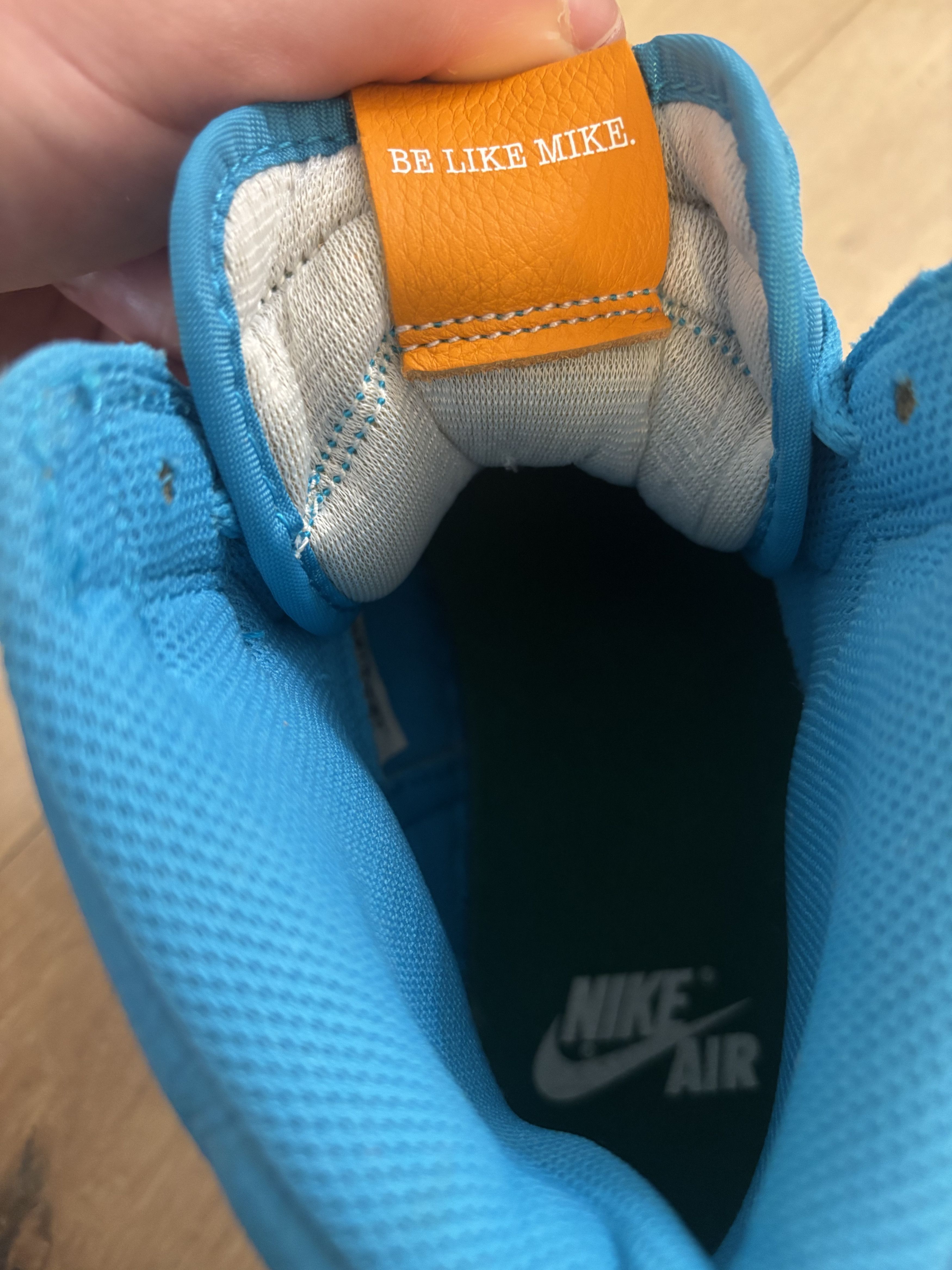 Gatorade × Jordan Brand Jordan 1 Retro High Gatorade Blue Lagoon Size US 11 / EU 44 - 3 Thumbnail
