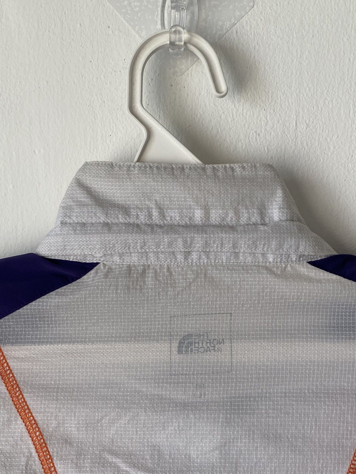 The North Face The North Face Light Jacket Label tag L 90 very worn Size US XXS / EU 40 - 16 Thumbnail