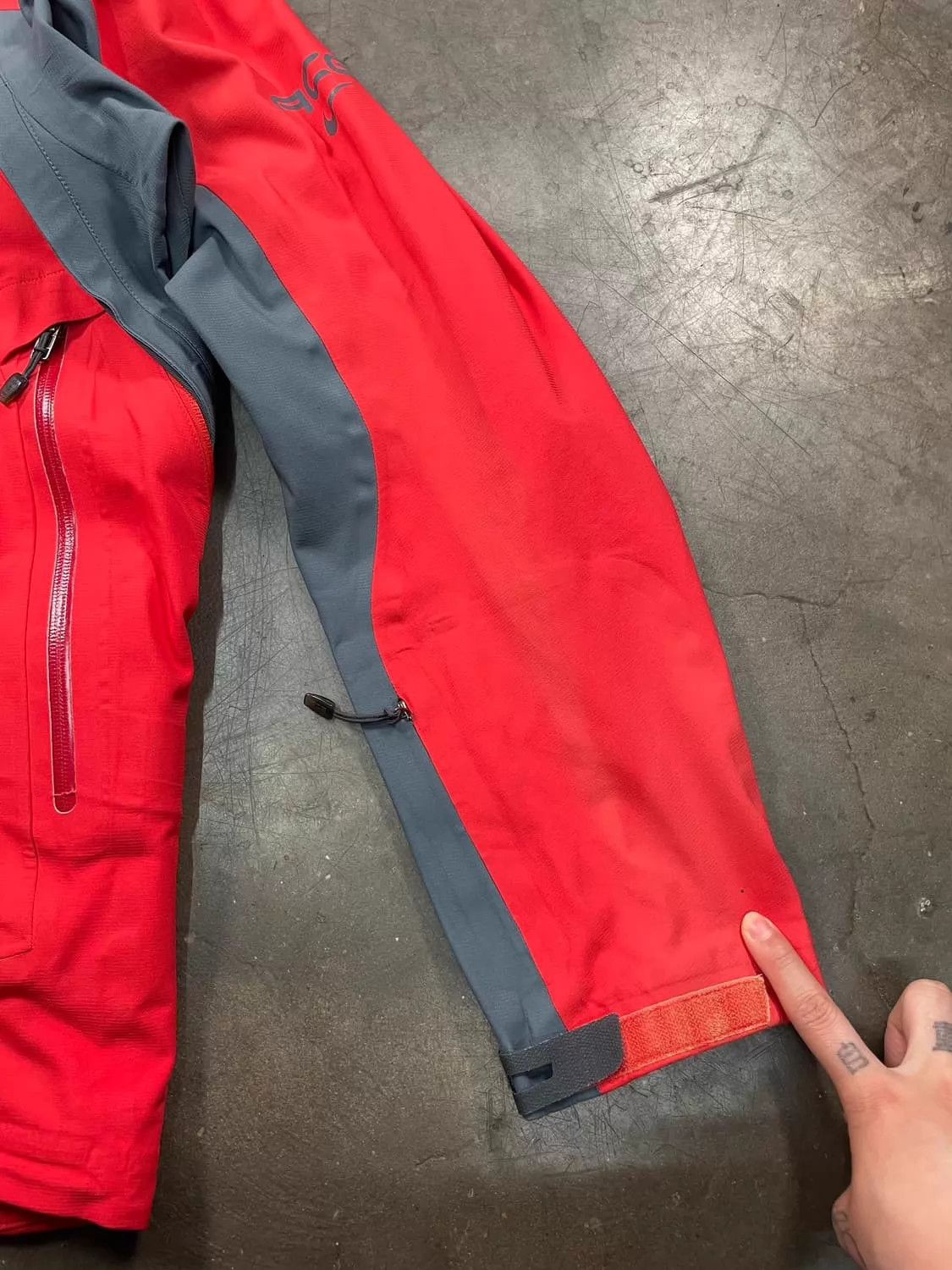 Nike Nike ACG Vintage Akira Unisex Multi-Pocket Recco Jacket Size US M / EU 48-50 / 2 - 5 Thumbnail