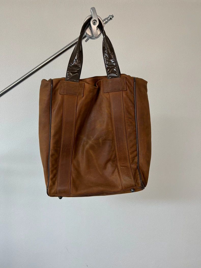 Dries Van Noten Dries van noten Make an old cowhide handbag Size ONE SIZE - 6 Thumbnail