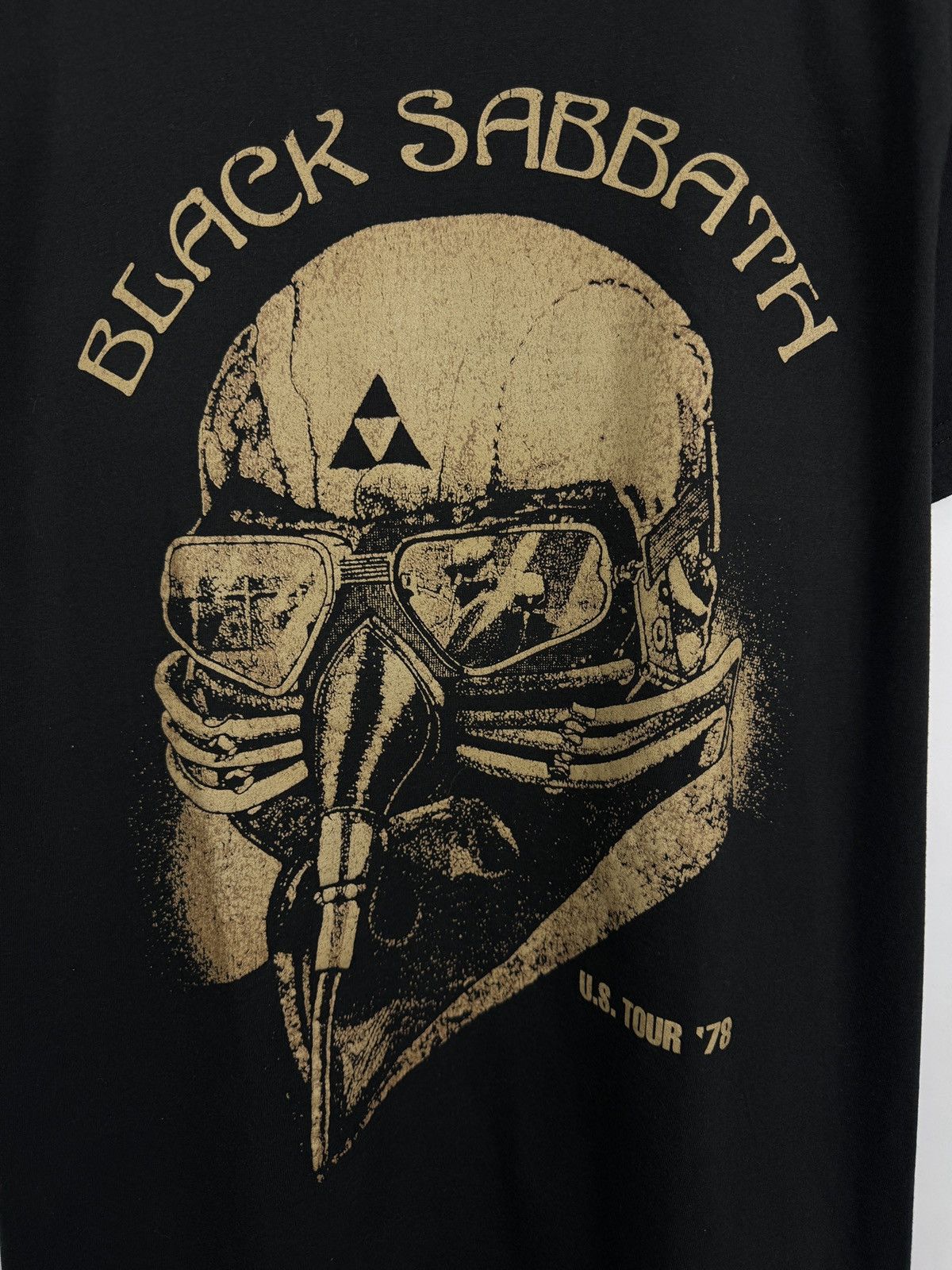 Black Sabbath 🇬🇧 Vintage Black Sabbath US Tour 1978 Never Say Die T-Shirt Size US L / EU 52-54 / 3 - 4 Thumbnail
