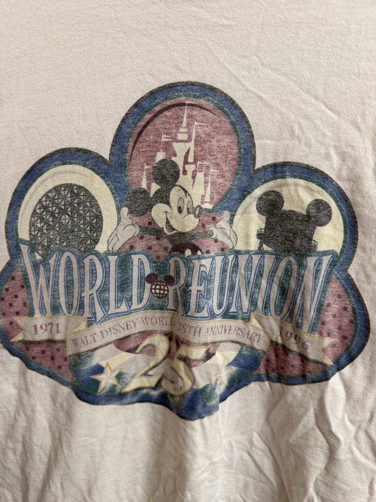 Vintage Disney World 25th Anniversary Tee Size US L / EU 52-54 / 3 - 2 Thumbnail