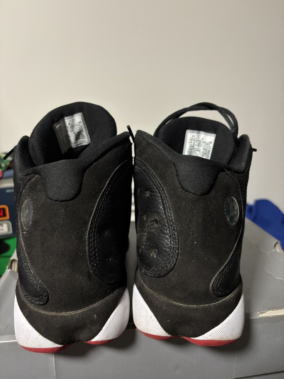 Jordan Brand × Nike Jordan 13 playoffs Size US 12.5 / EU 45-46 - 2 Thumbnail
