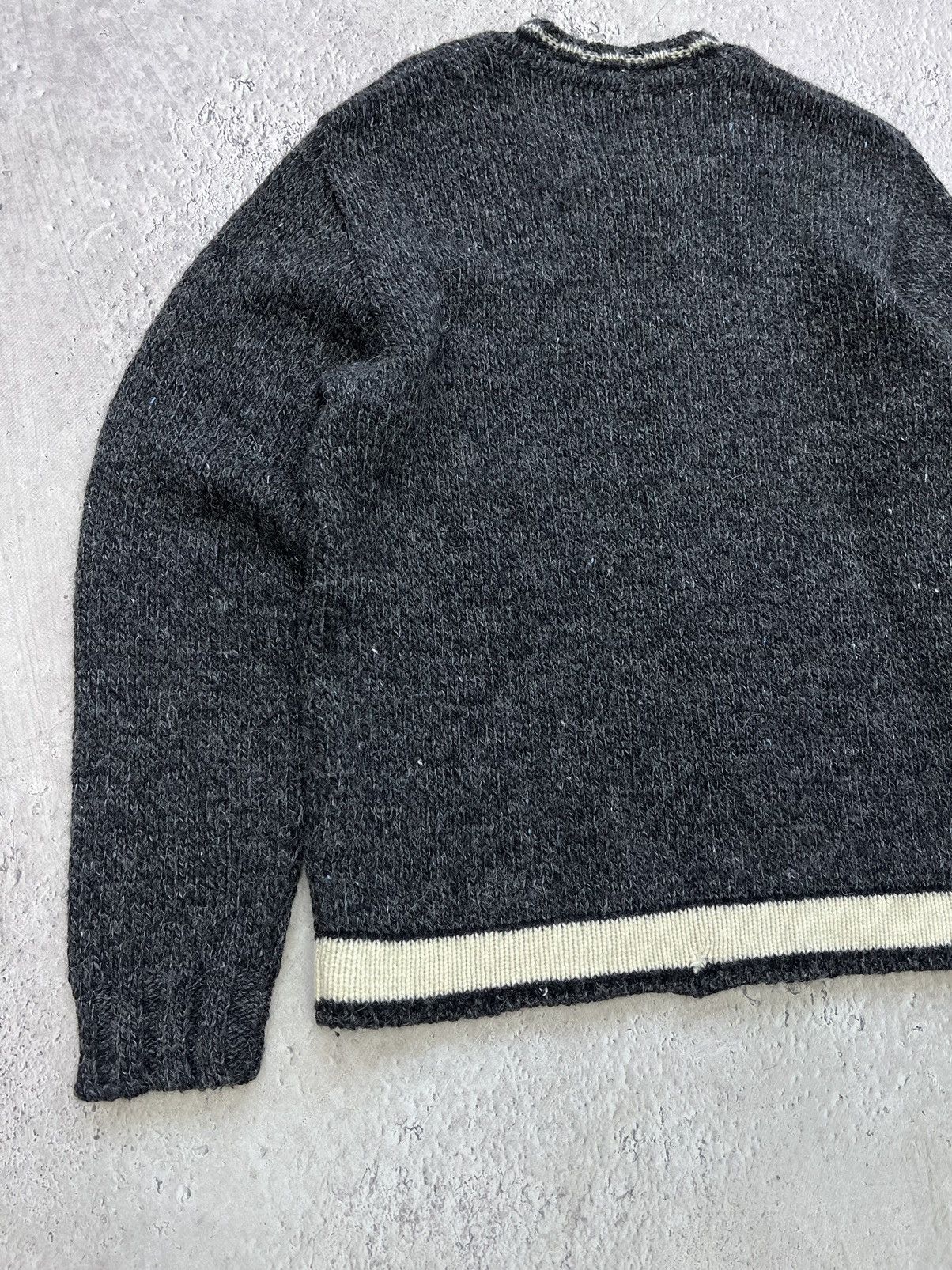 Dolce & Gabbana × Japanese Brand × Vintage VINTAGE Y2K KNITTED WOOL DOLCE GABBANA V-neck SWEATER Size US L / EU 52-54 / 3 - 9 Thumbnail