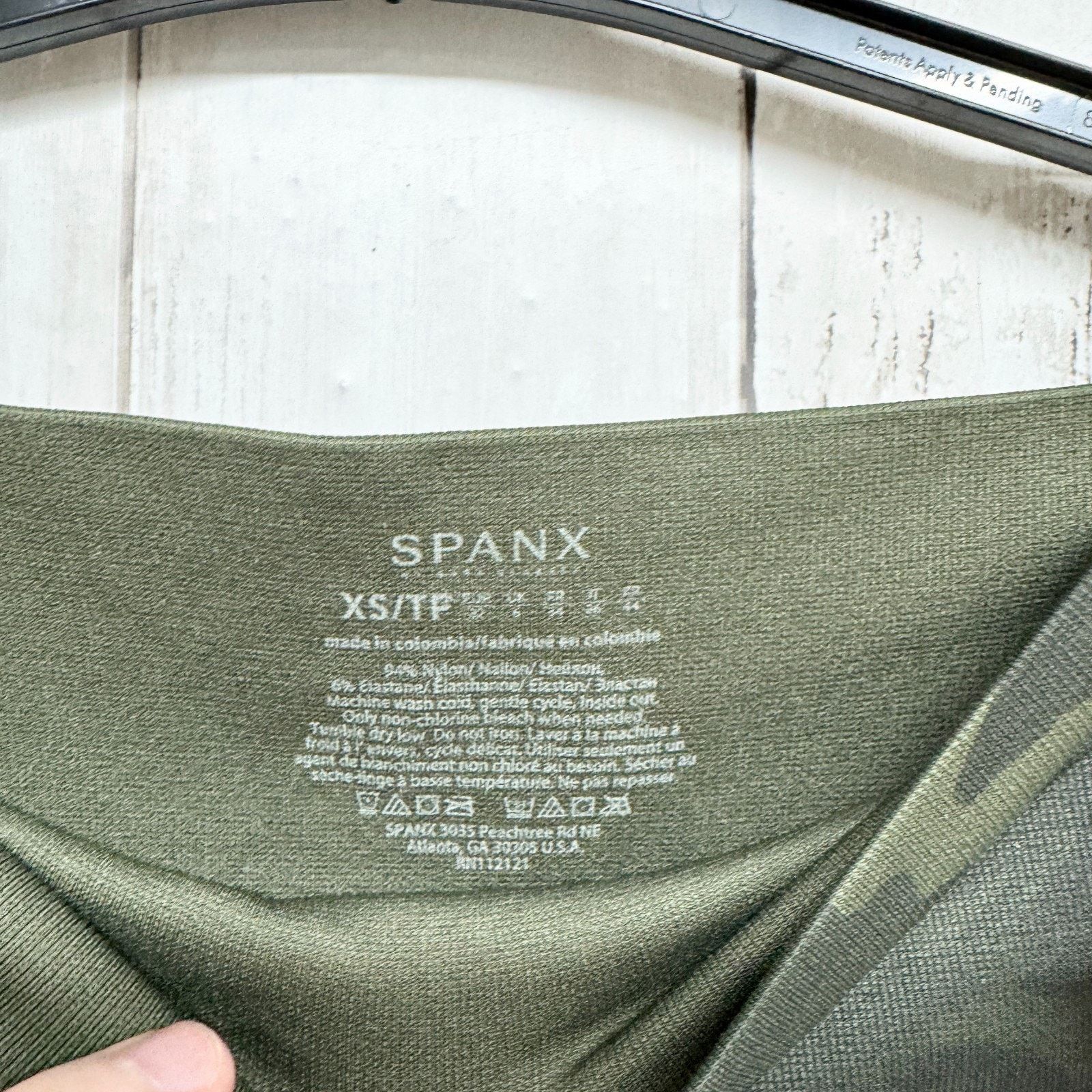 Spanx Spanx Pants XS Look At Me Now Seamless Leggings Hi-Rise Camo Size 23" - 5 Thumbnail