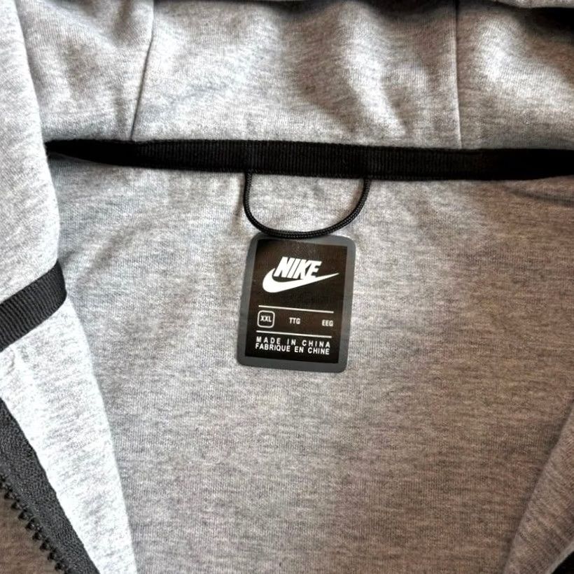 Nike Nike Shirt Mens 2XL Gray Men Tech Fleece Full Zip Hoodie Sweatshirt Size Black Streetwear Size US XXL / EU 58 / 5 - 2 Thumbnail