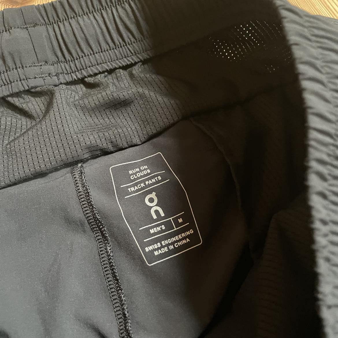 On On Track Pants Size US 32 / EU 48 - 3 Thumbnail