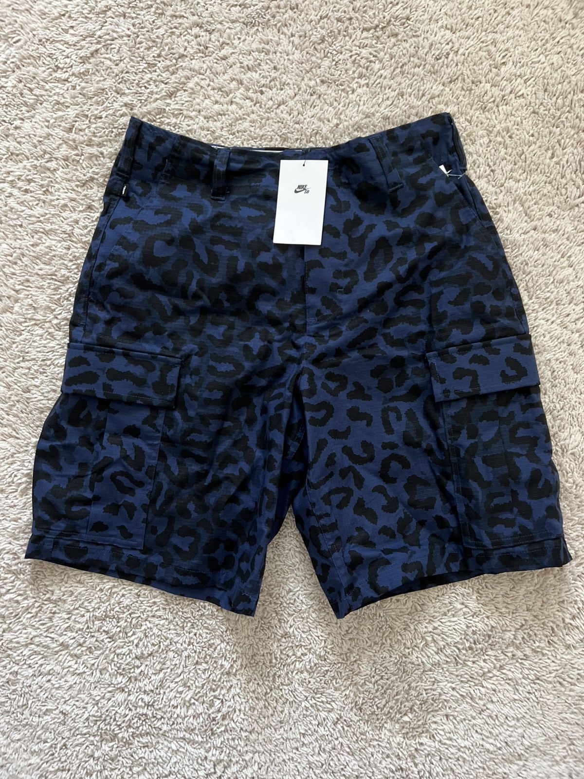 Nike Nike SB Kearny Cargo Allover Print Skate Shorts Navy Size US 30 / EU 46 - 9 Thumbnail