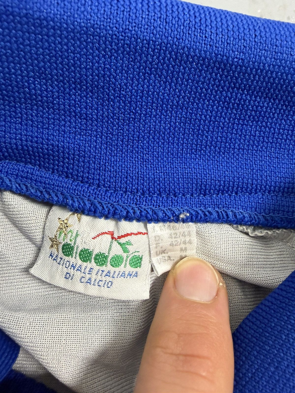 Diadora Vintage 1990 Diadora Italy Goalkeeper Soccer Jersey Size US M / EU 48-50 / 2 - 7 Thumbnail
