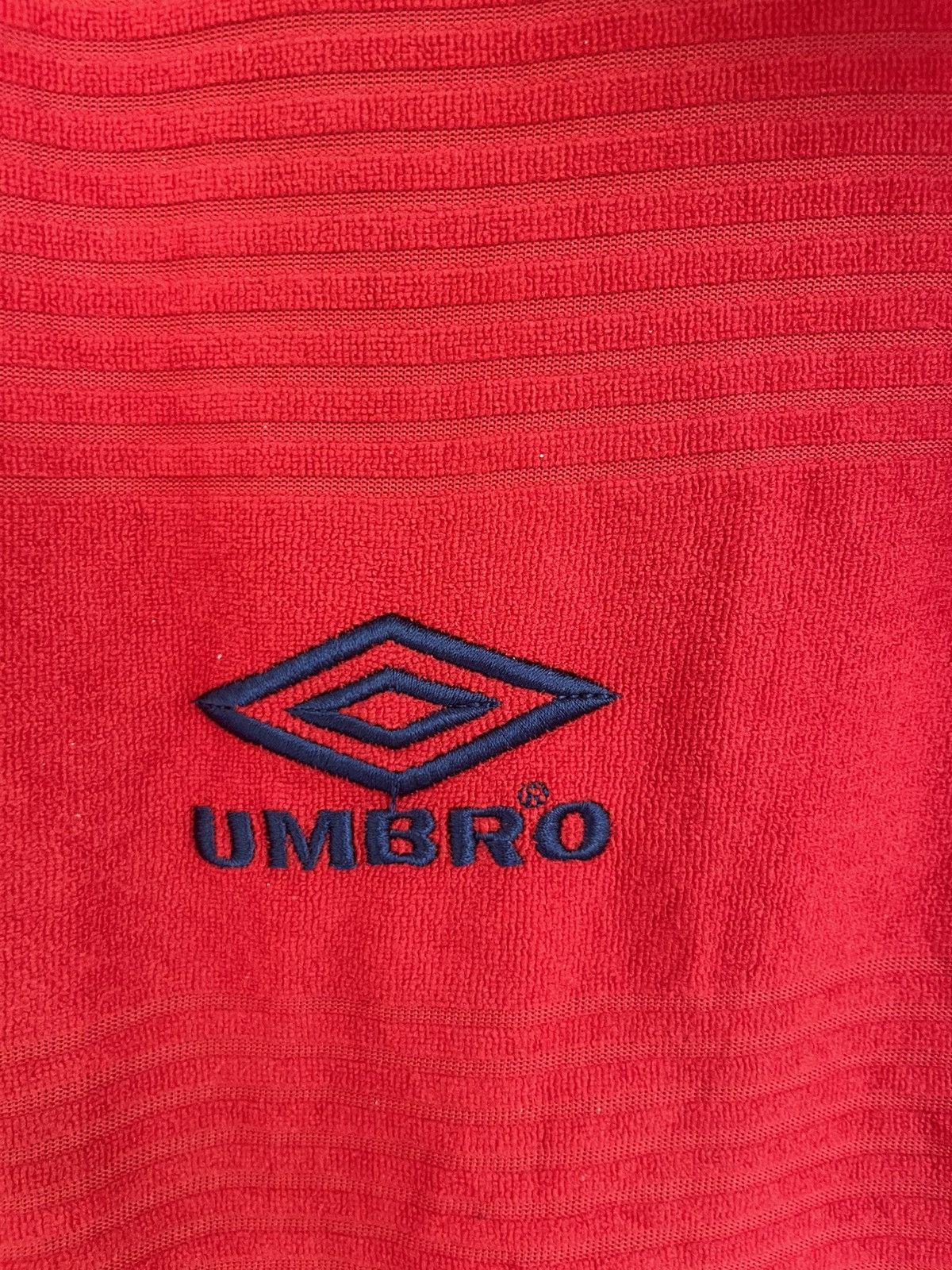 Umbro Vintage 1999-2000 England jersey Umbro Size US M / EU 48-50 / 2 - 5 Thumbnail