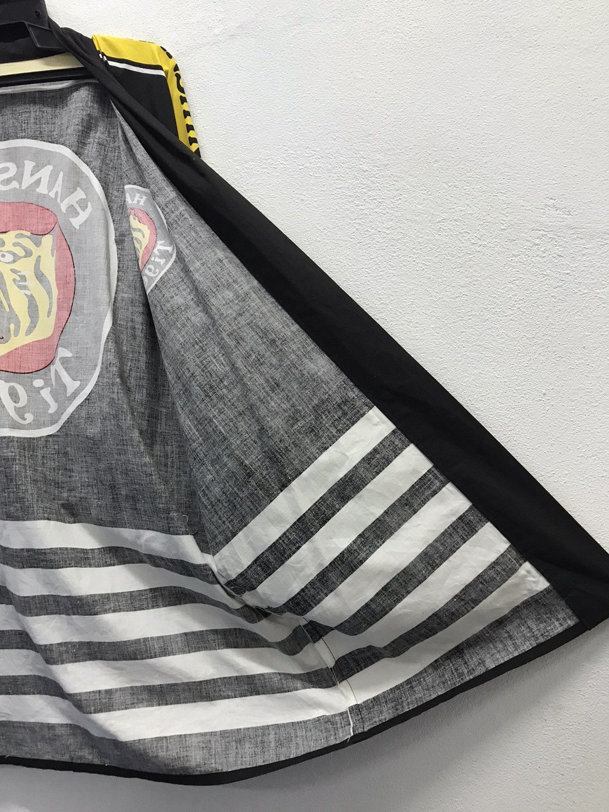 Japanese Brand Vintage Hanshin Tigers Kimono Size US XL / EU 56 / 4 - 9 Thumbnail