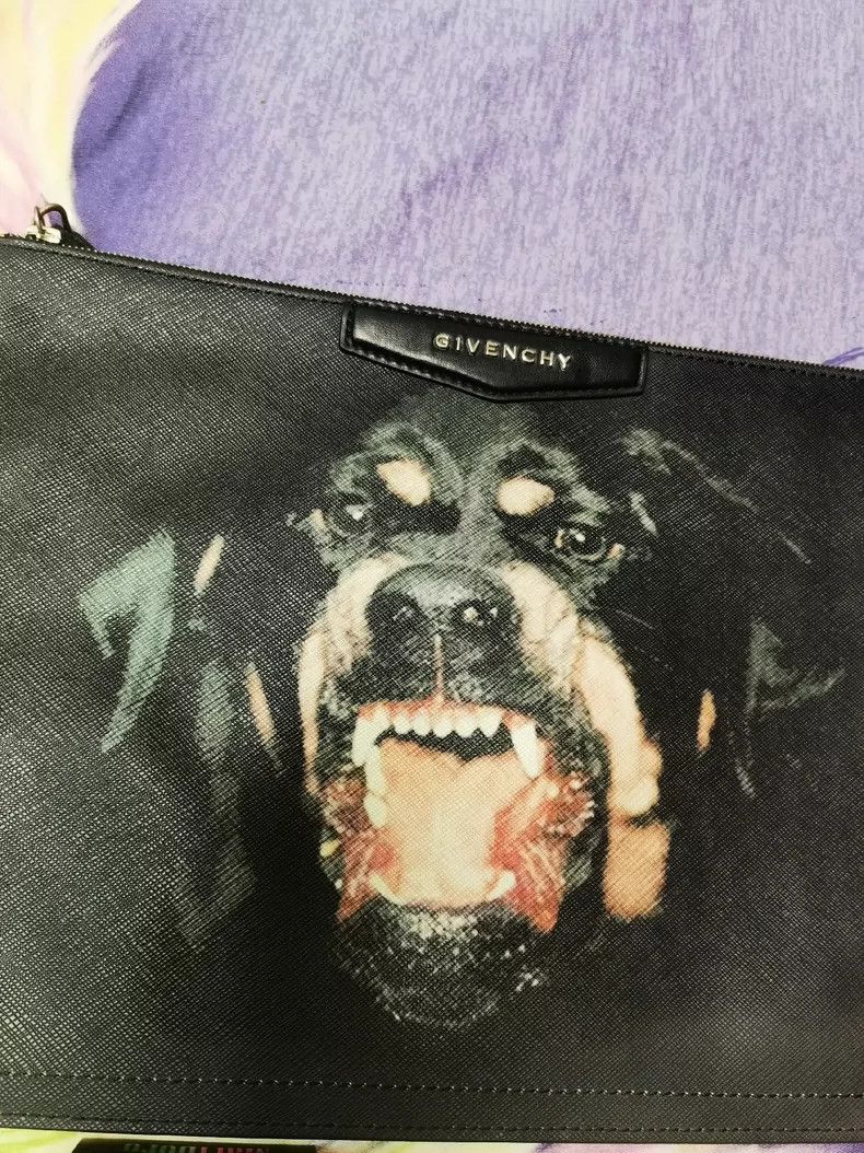 Givenchy Givenchy Rottweiler Envelope Handbag Size ONE SIZE - 2 Thumbnail