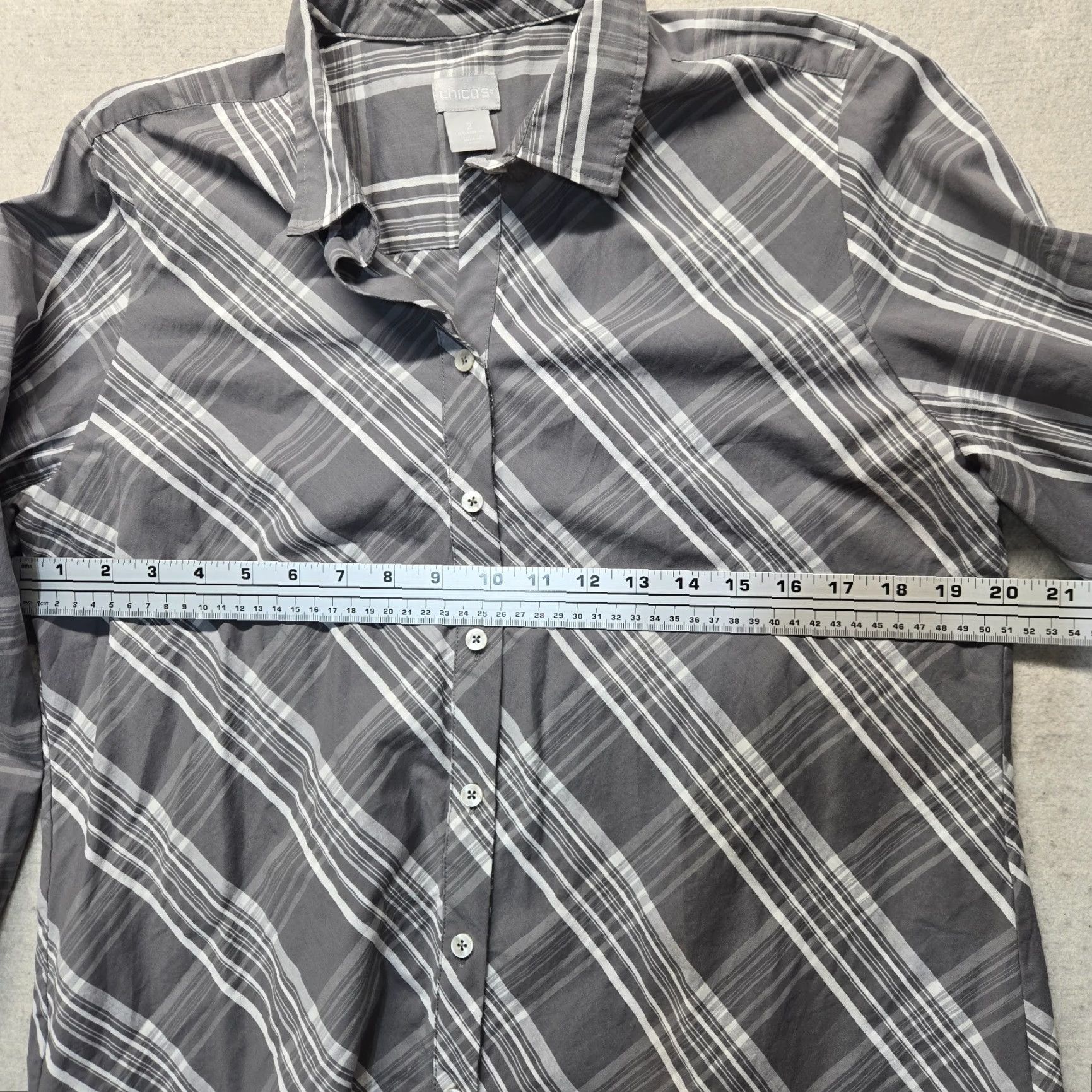 Vintage Chico's Shirt Women's Button-Up Collared Gray Striped Long Sleeve Size 2 Adult Regular Affordable Casual Gray Womens Size XS / US 0-2 / IT 36-38 - 4 Thumbnail