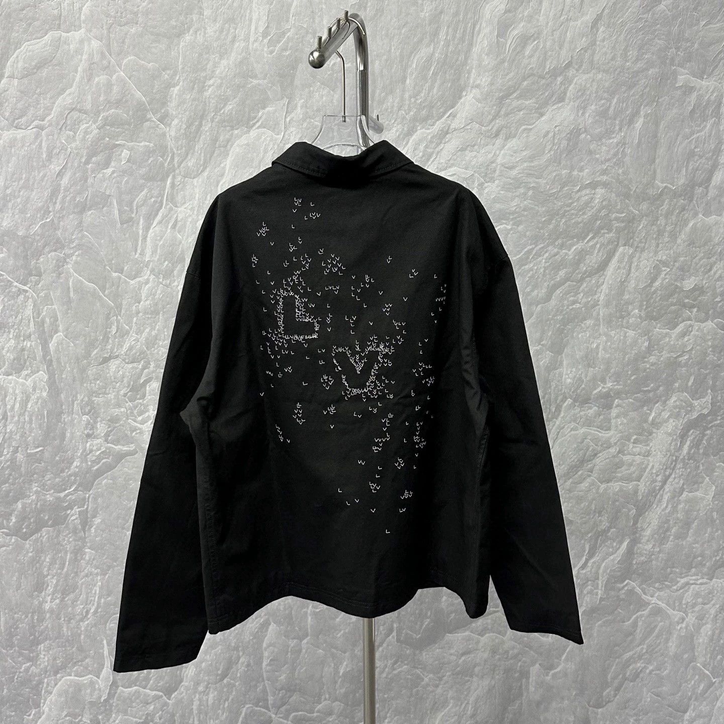 Louis Vuitton louis vuitton embroidered logo flight jacket Size US XXL / EU 58 / 5 - 2 Thumbnail