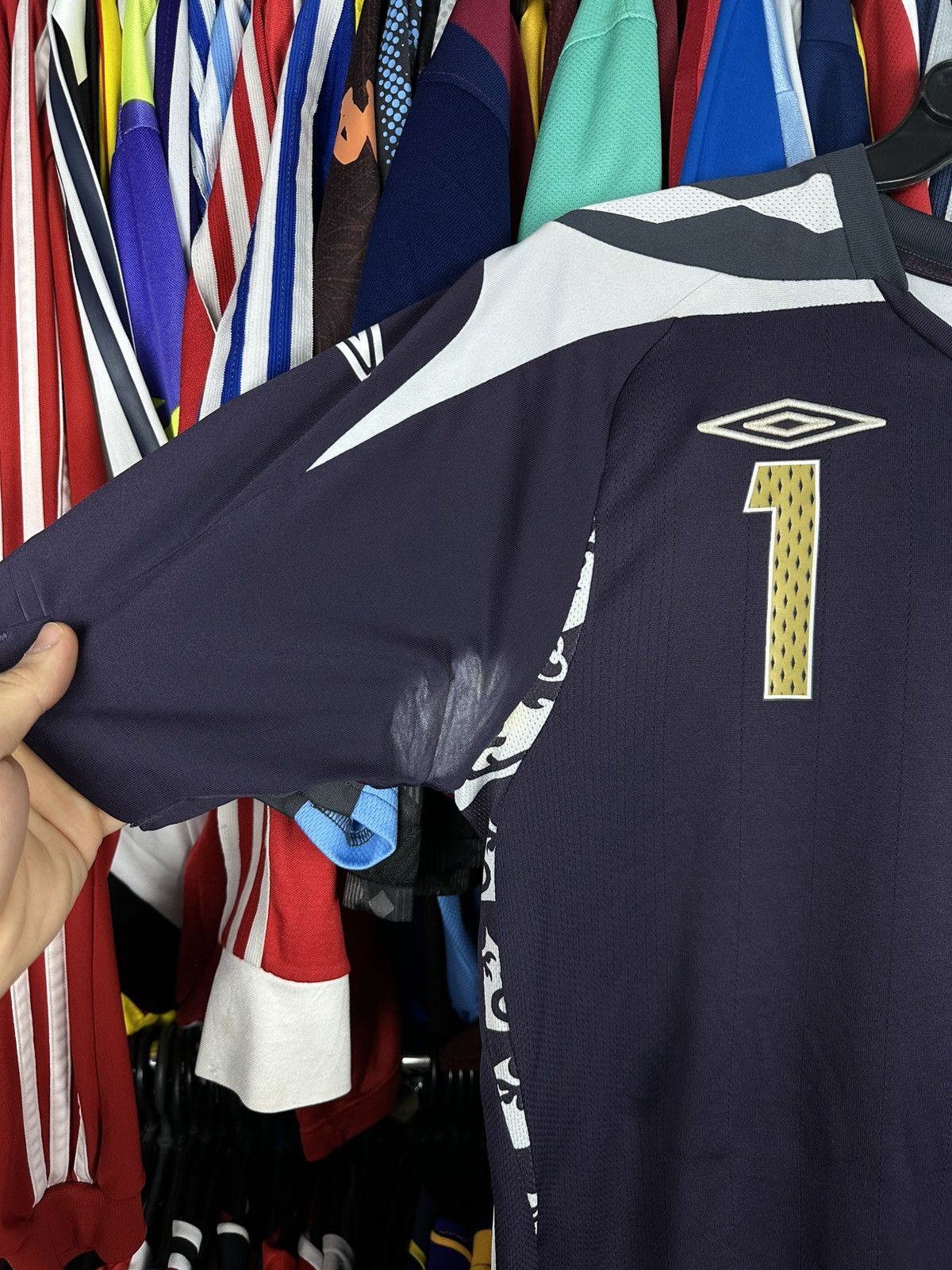 Umbro England Umbro Goalkeeper Shirt 2008-1 soccer Jersey money #1 Size US S / EU 44-46 / 1 - 4 Thumbnail