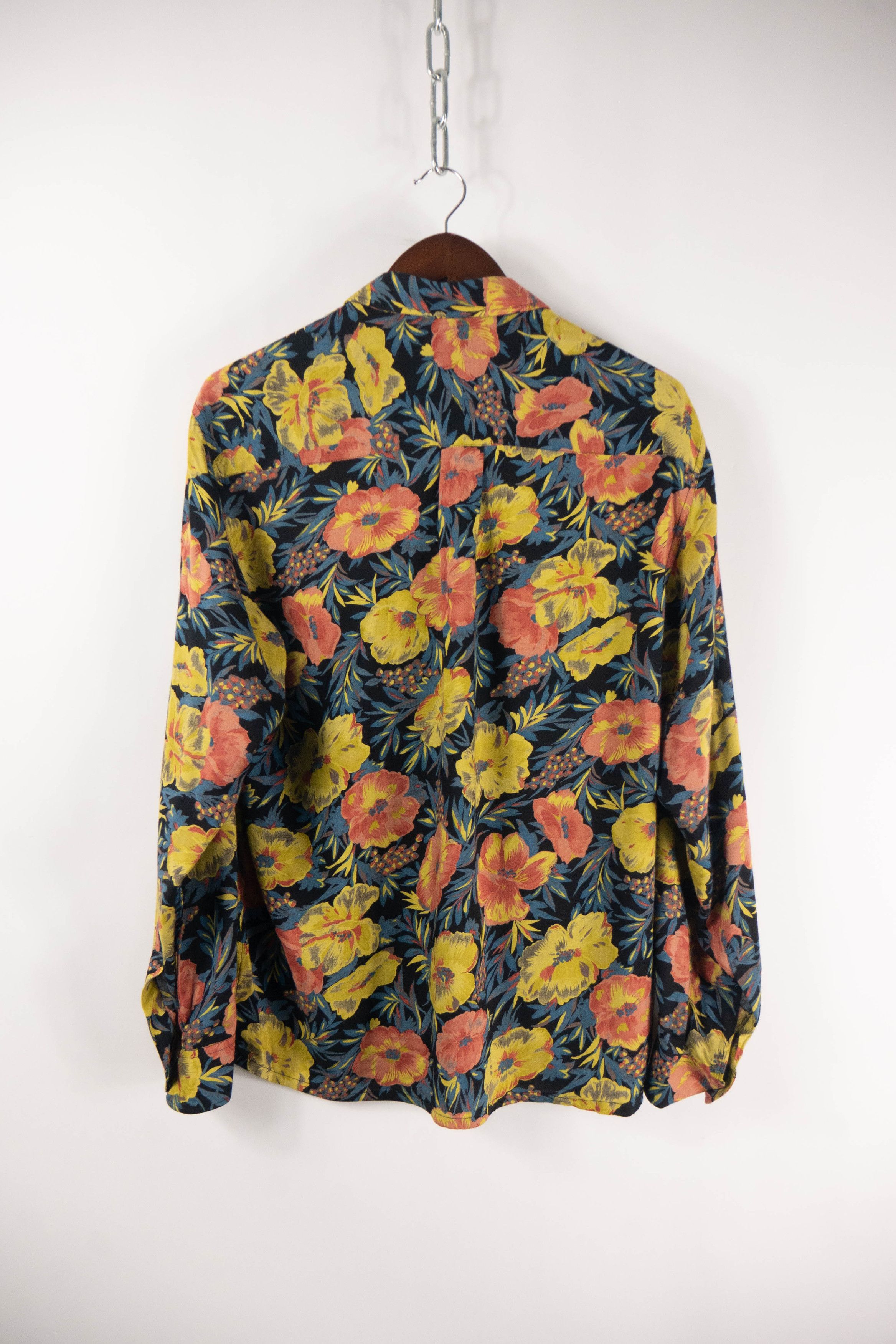 Dior Vintage dior shirt flower pattern Size US L / EU 52-54 / 3 - 8 Thumbnail