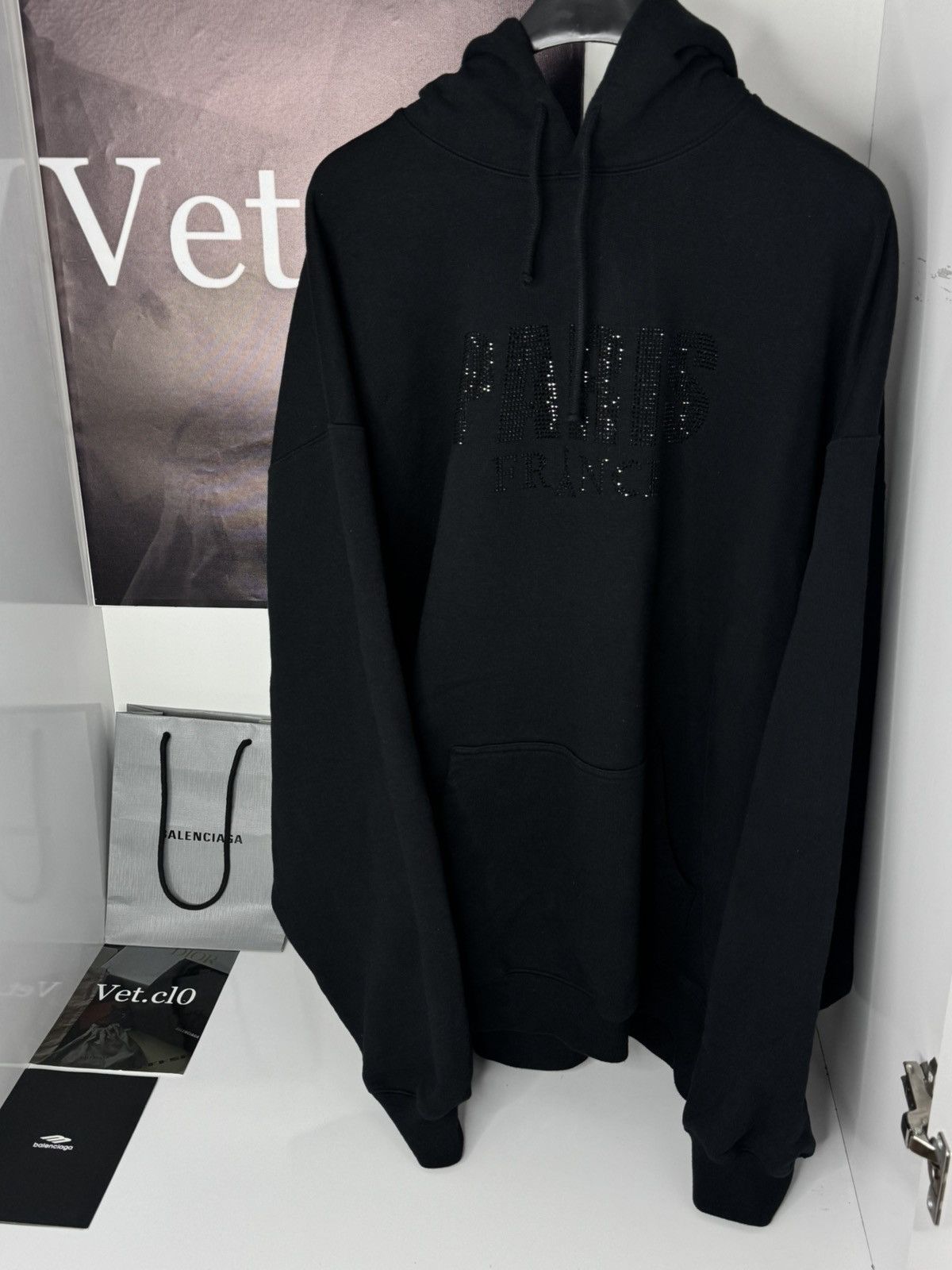 Vetements ⛔️Vetements Paris France Swarovski Logo Oversize Black Hoodie Size US S / EU 44-46 / 1 - 1 Thumbnail