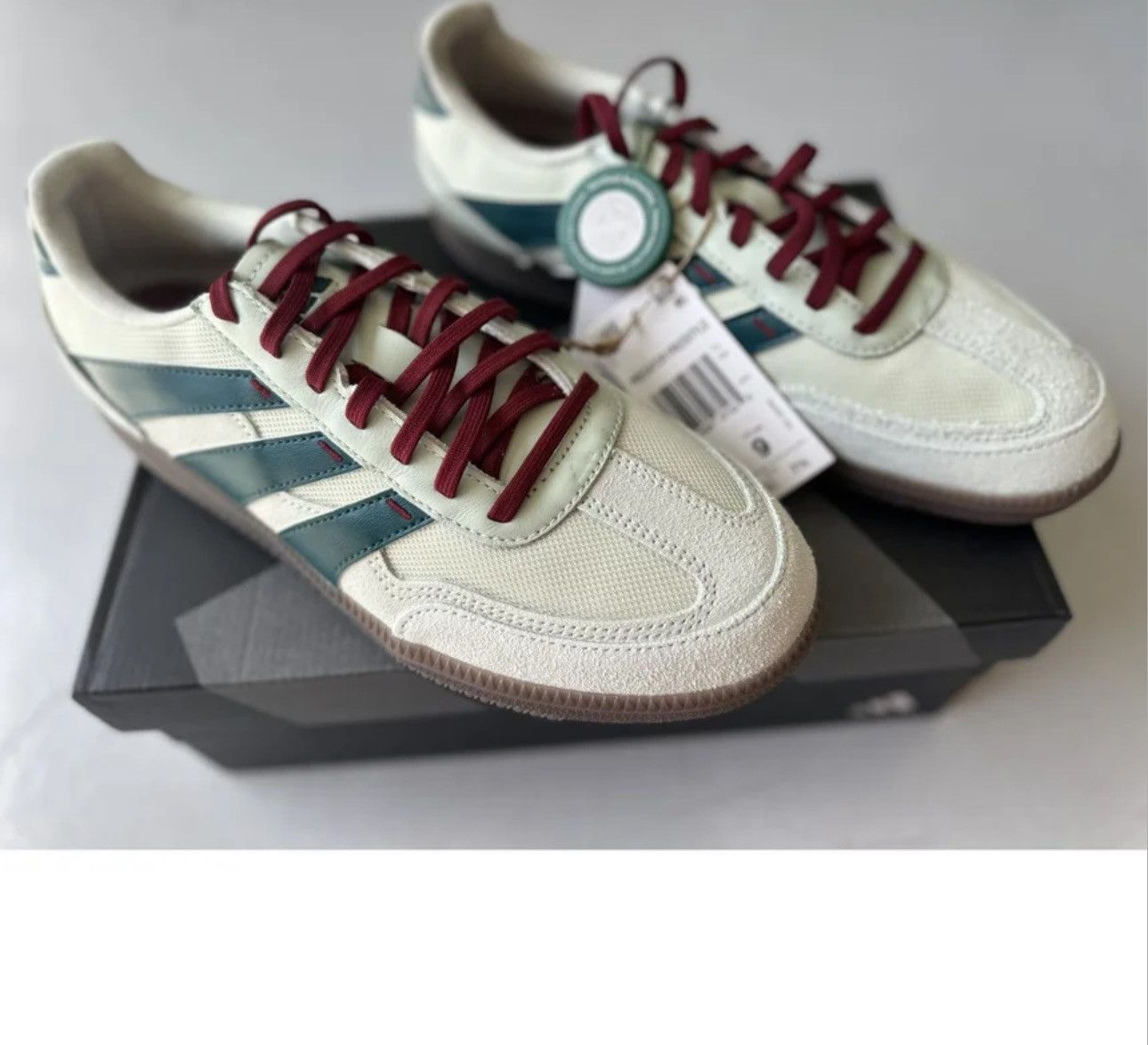 Adidas Adidas Predator Freestyle Size US 8 / EU 41 - 2 Thumbnail