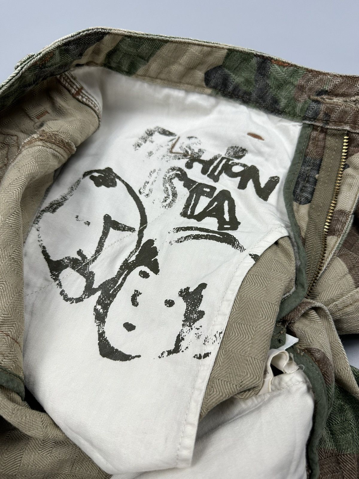 Marithe + Francois Girbaud 🔥Rare🔥Vintage Marithe Francois Girbaud Camouflage Pant Size US 32 / EU 48 - 13 Thumbnail