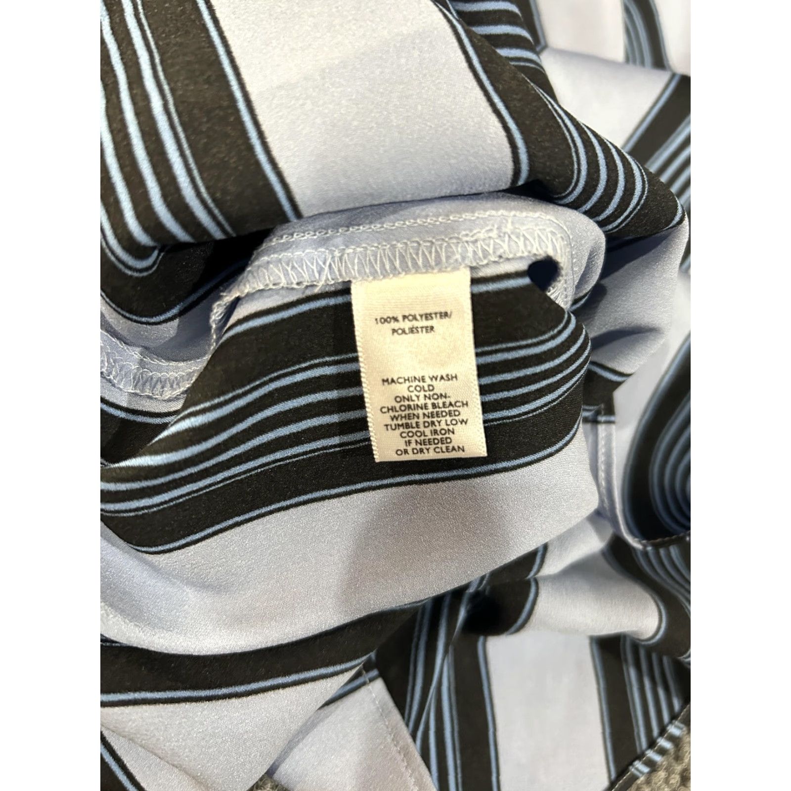 Loft VINTAGE? LOFT Shirt Womens L Black White Stripe Bell Sleeve Blouse Top Work Size L / US 10 / IT 46 - 7 Thumbnail