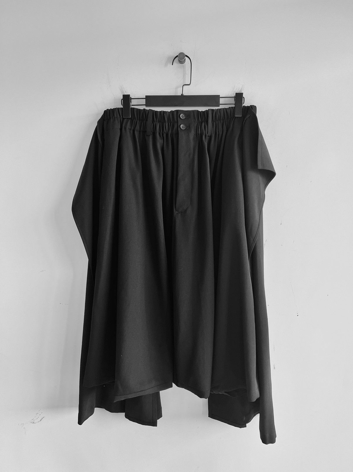 Yohji Yamamoto Yohji Yamamoto Collections - RAYON LAWN SIDE PANTS Size US 30 / EU 46 - 1 Thumbnail
