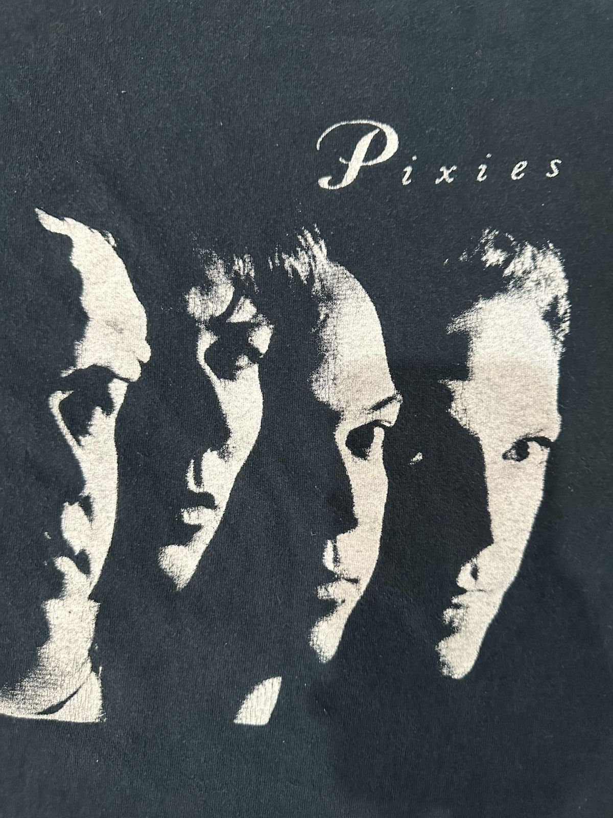Band Tees Pixies 00’ Size US M / EU 48-50 / 2 - 2 Thumbnail