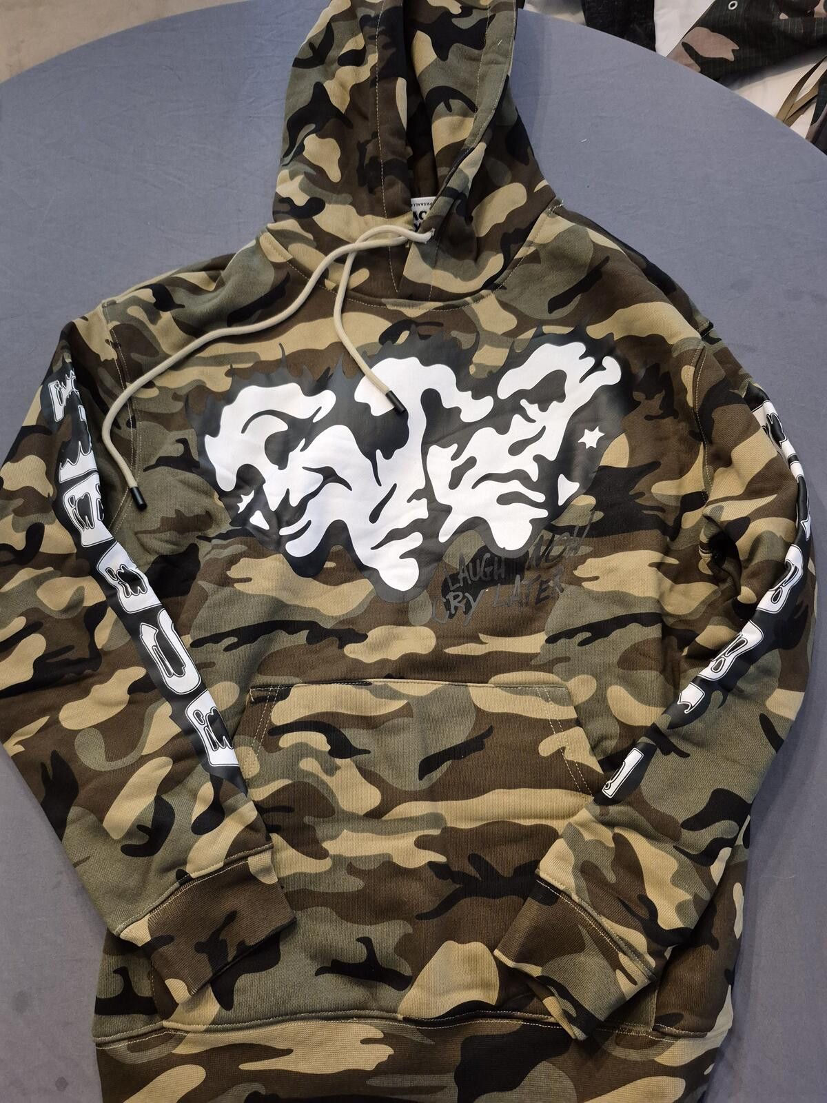 Asaali Asaali Camo Hoodie "Laugh Now Cry Later" Size US XS / EU 42 / 0 - 1 Thumbnail