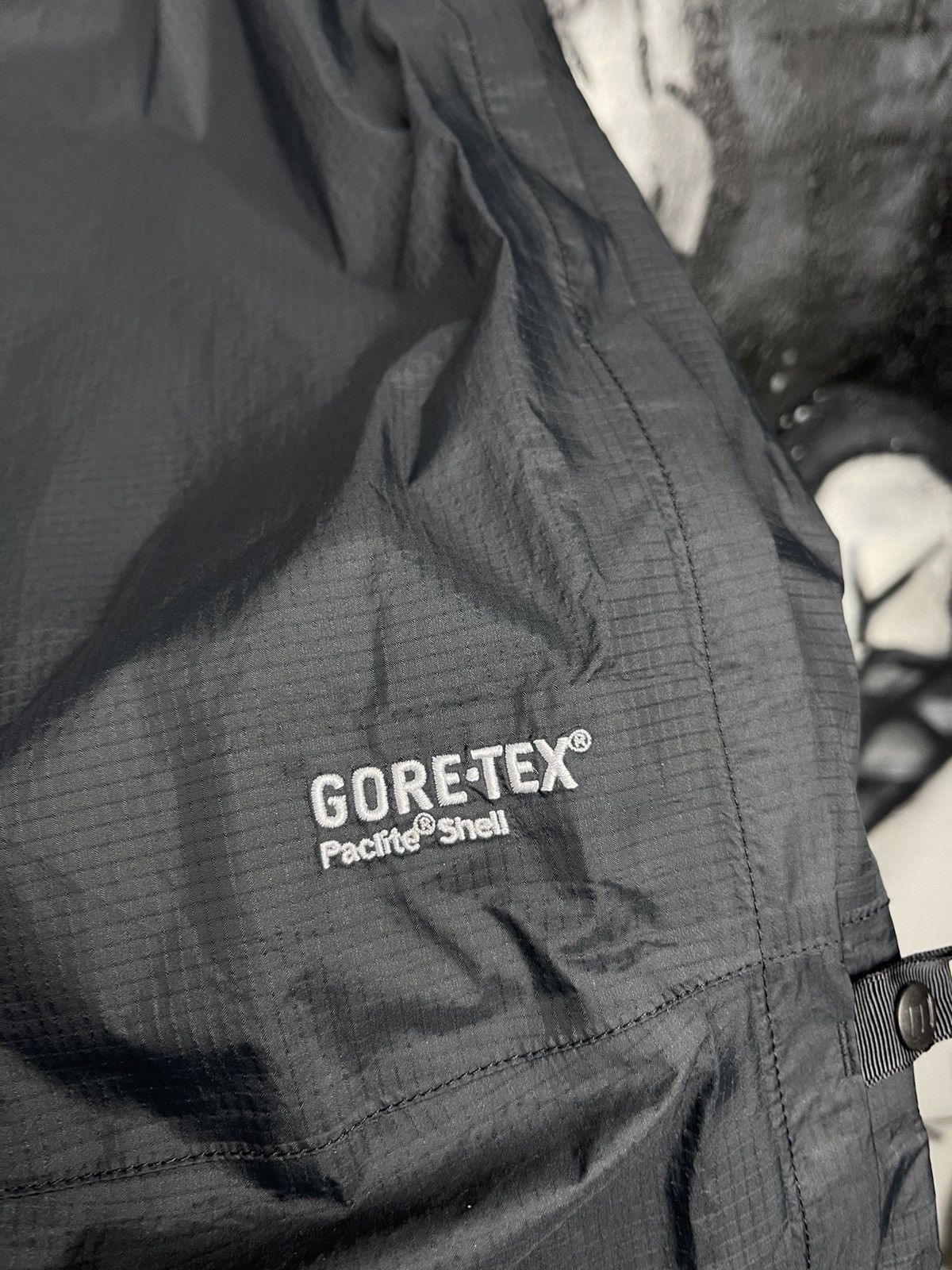 Berghaus Berghaus Gore-Tex Packlite Shell Black Outdoor Pants Women’s Men’s Size 12 Size 30" / US 8 / IT 44 - 16 Thumbnail