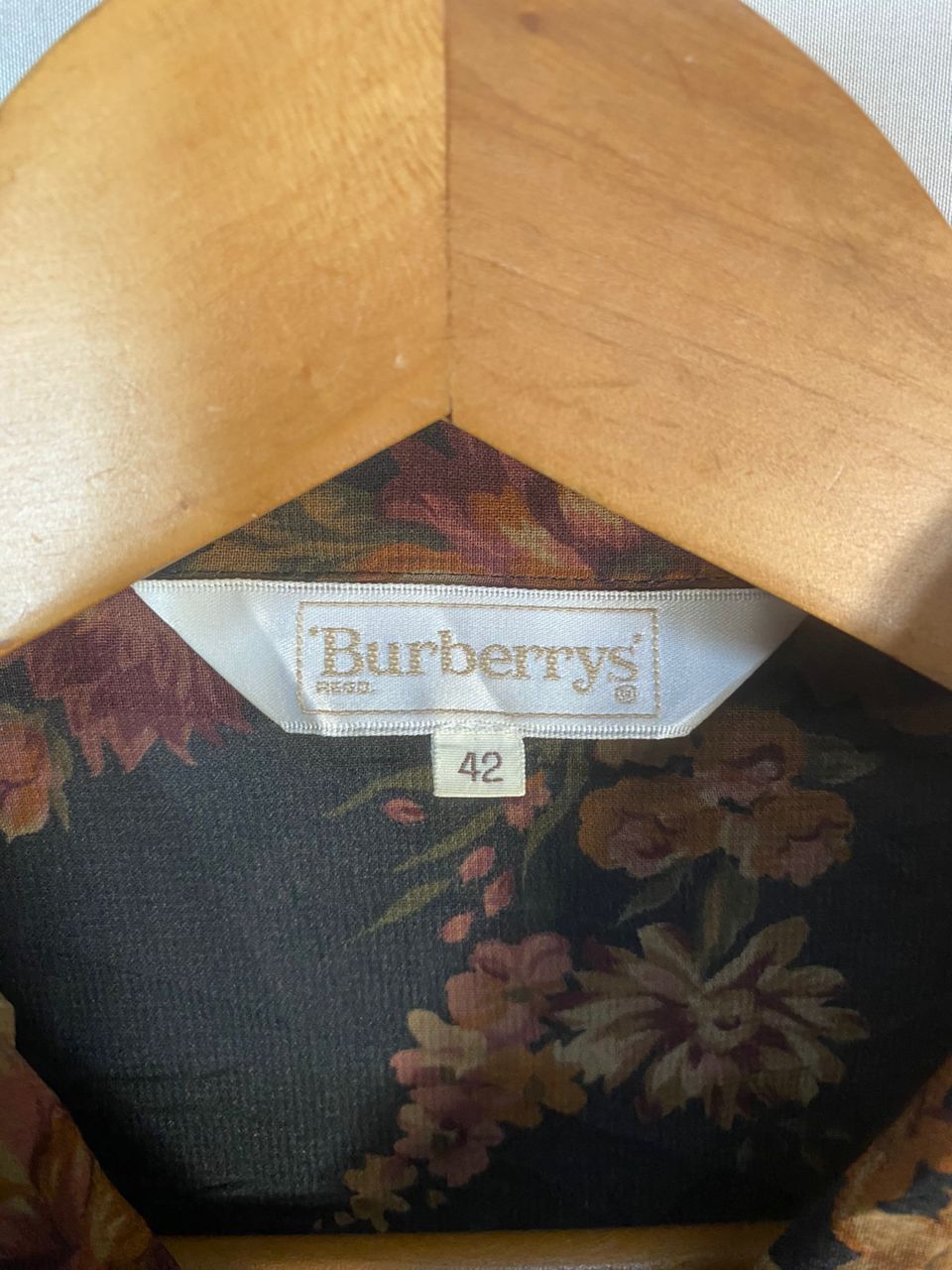 Burberry Burberry fullprint button up blouse shirt Size M / US 6-8 / IT 42-44 - 6 Thumbnail