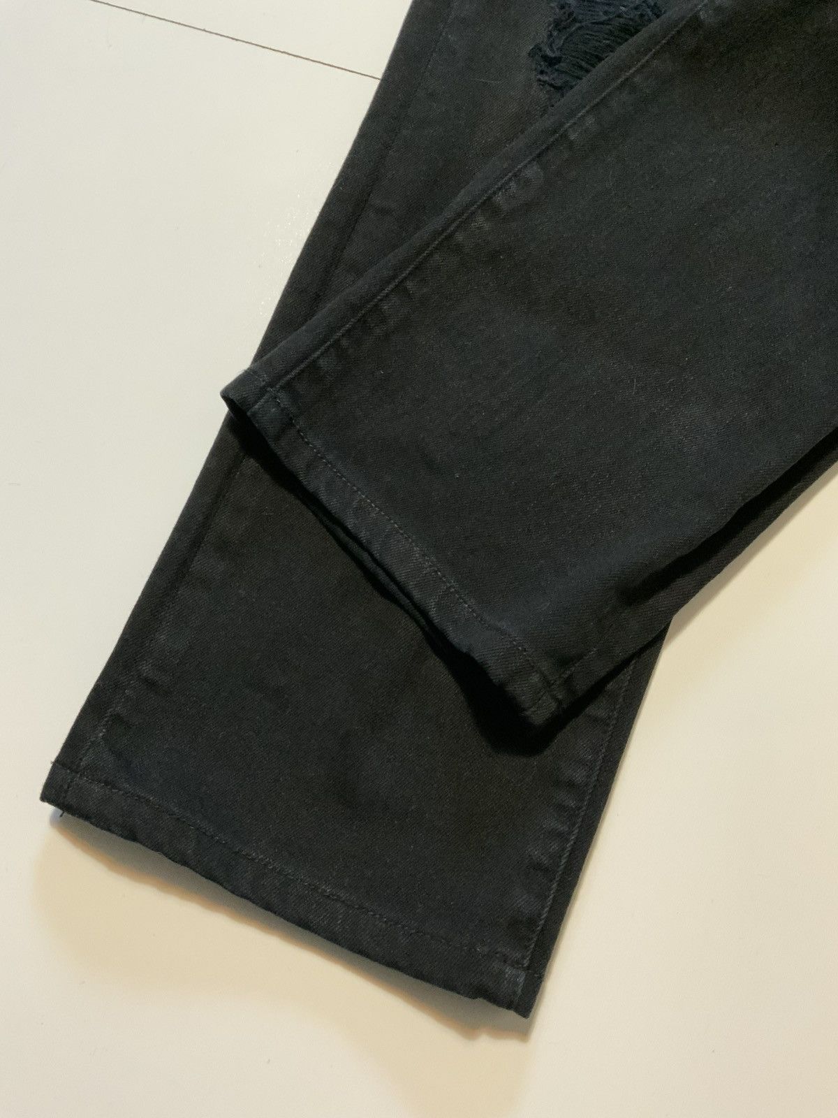 J Brand $198 J Brand Tyler Black Solace Distressed Slim Denim Jeans Size US 30 / EU 46 - 7 Thumbnail