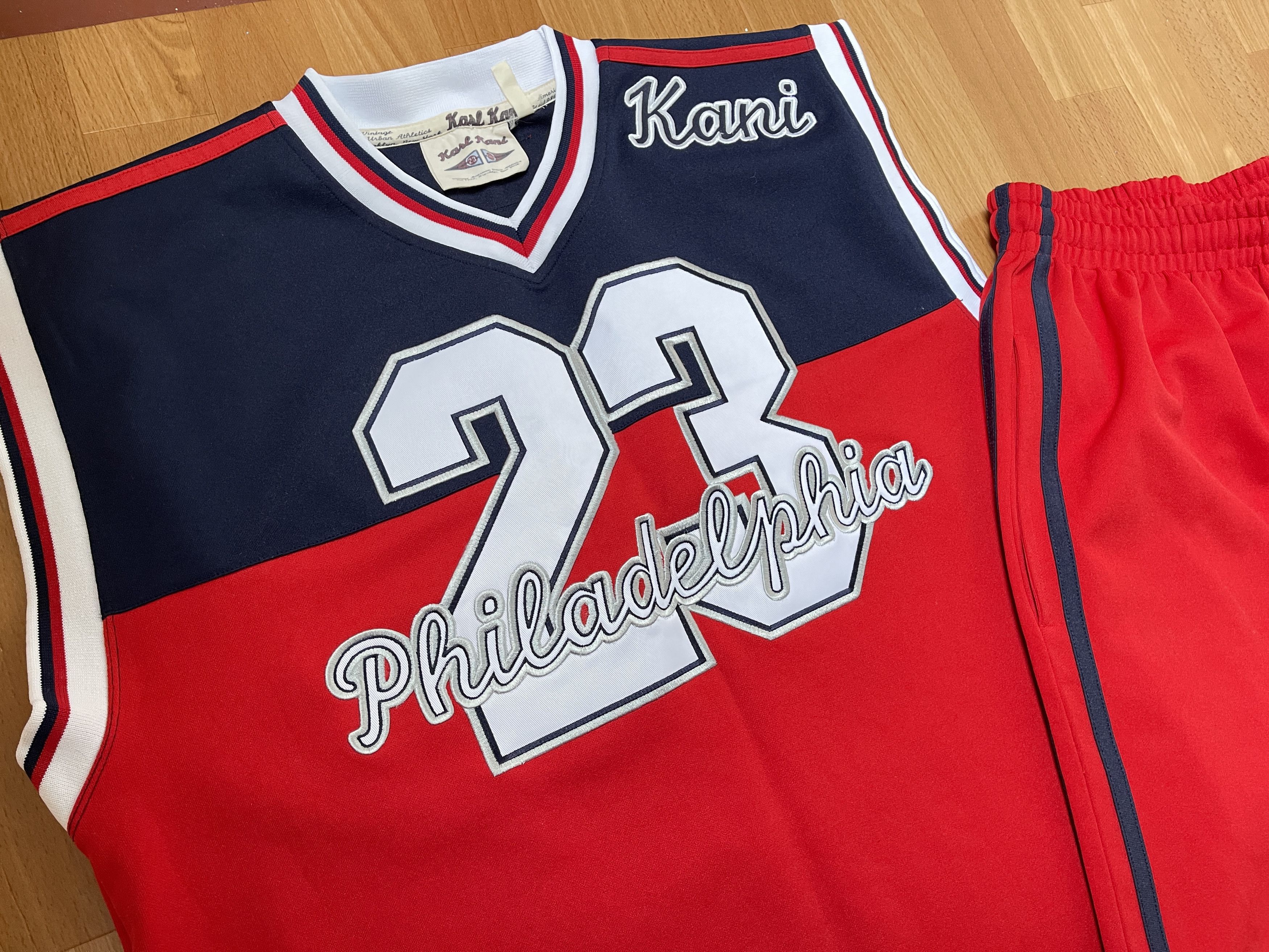 Karl Kani KARL KANI tracksuit, Kani Philadelphia jersey shorts L Size US L / EU 52-54 / 3 - 3 Thumbnail