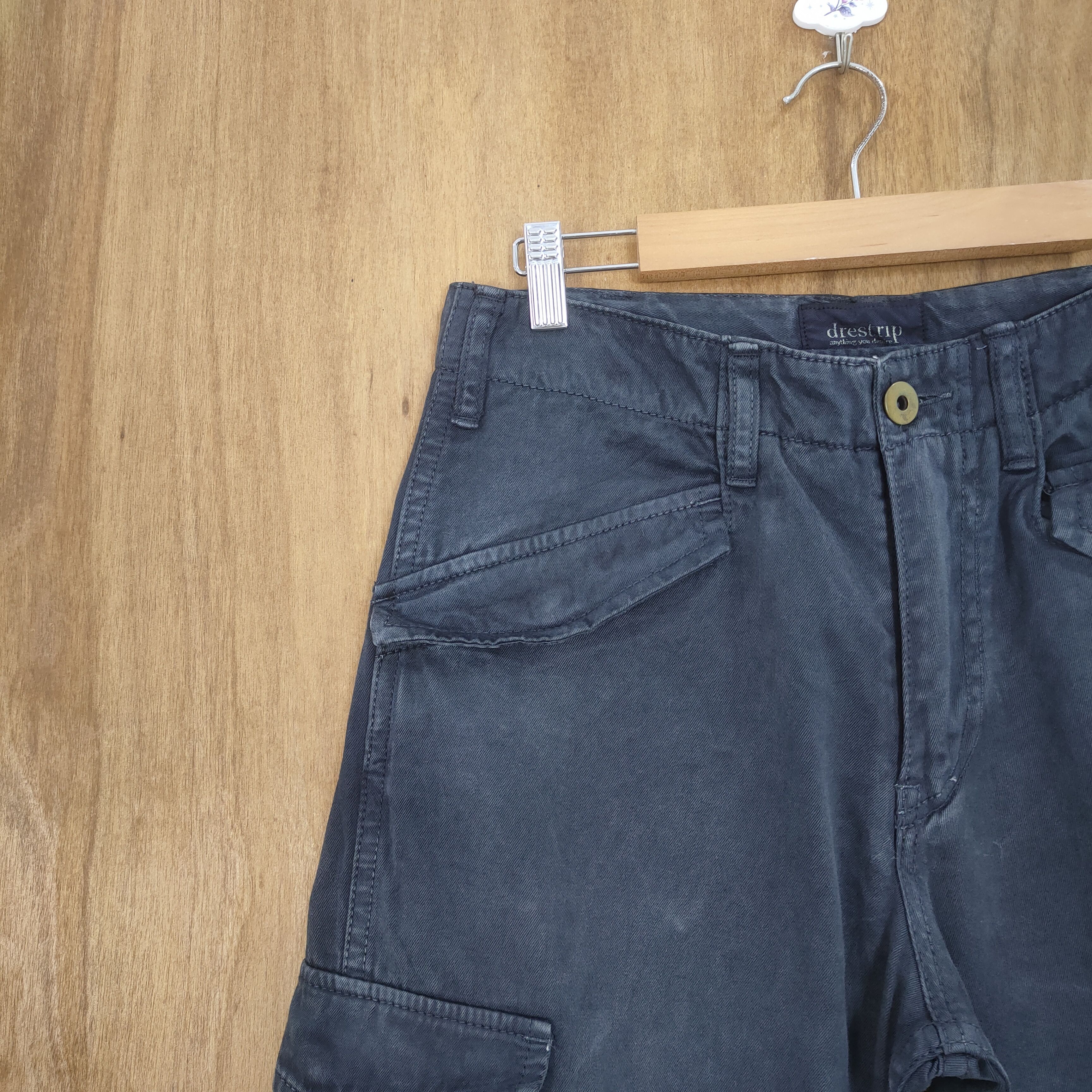 Japanese Brand VINTAGE DESTRIP ZIPPER LEG BONDAGE CARGO PANTS Size US 30 / EU 46 - 5 Thumbnail