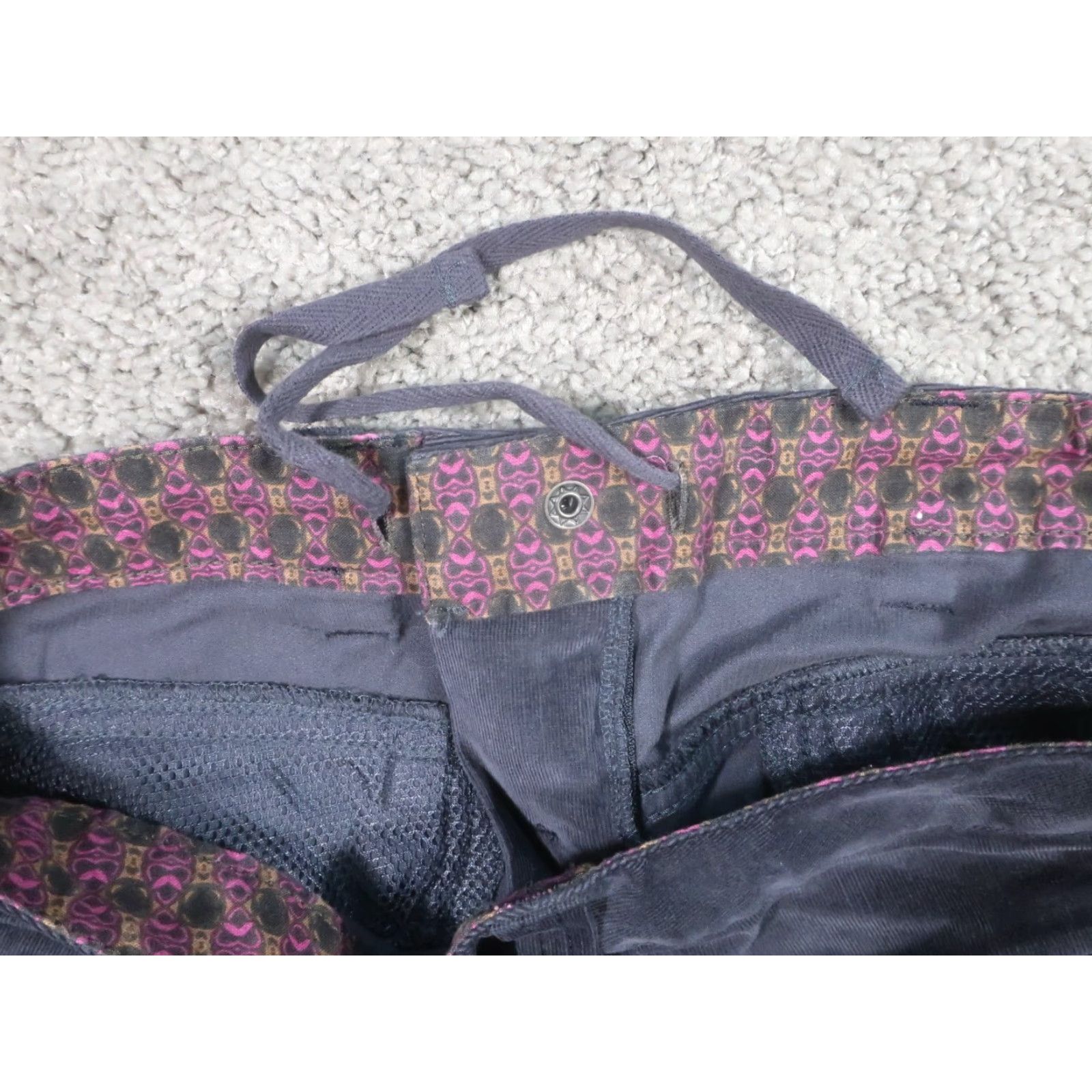 Athleta Athleta Dipper Corduroy Cargo Pants Womens 2P Gray Low Rise Hiking Stretch 30x29 Size 26" / US 2 / IT 38 - 5 Thumbnail