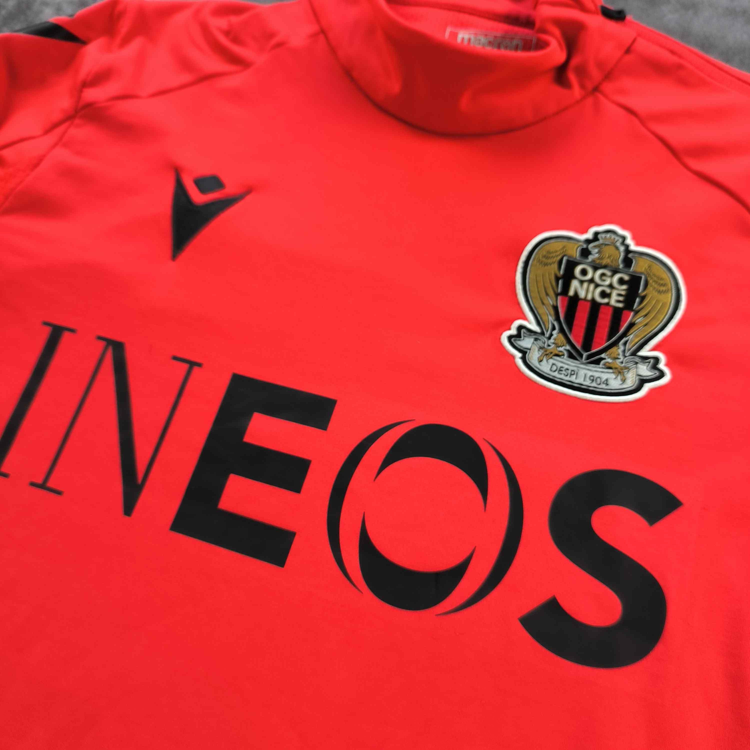 Macron Nice Macron football training top size S Size US S / EU 44-46 / 1 - 3 Thumbnail