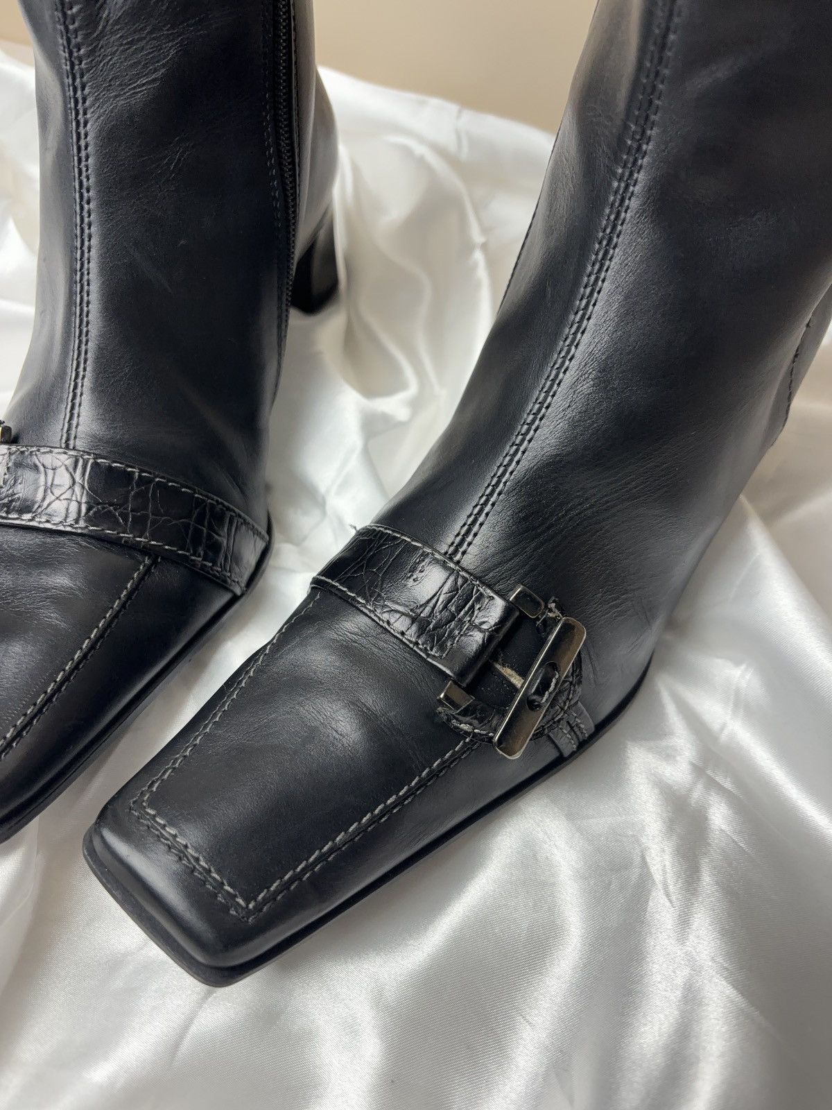 Vintage Vintage Italian Eco Leather Boots Heels Shoes Glamour Size US 10 / IT 40 - 4 Thumbnail