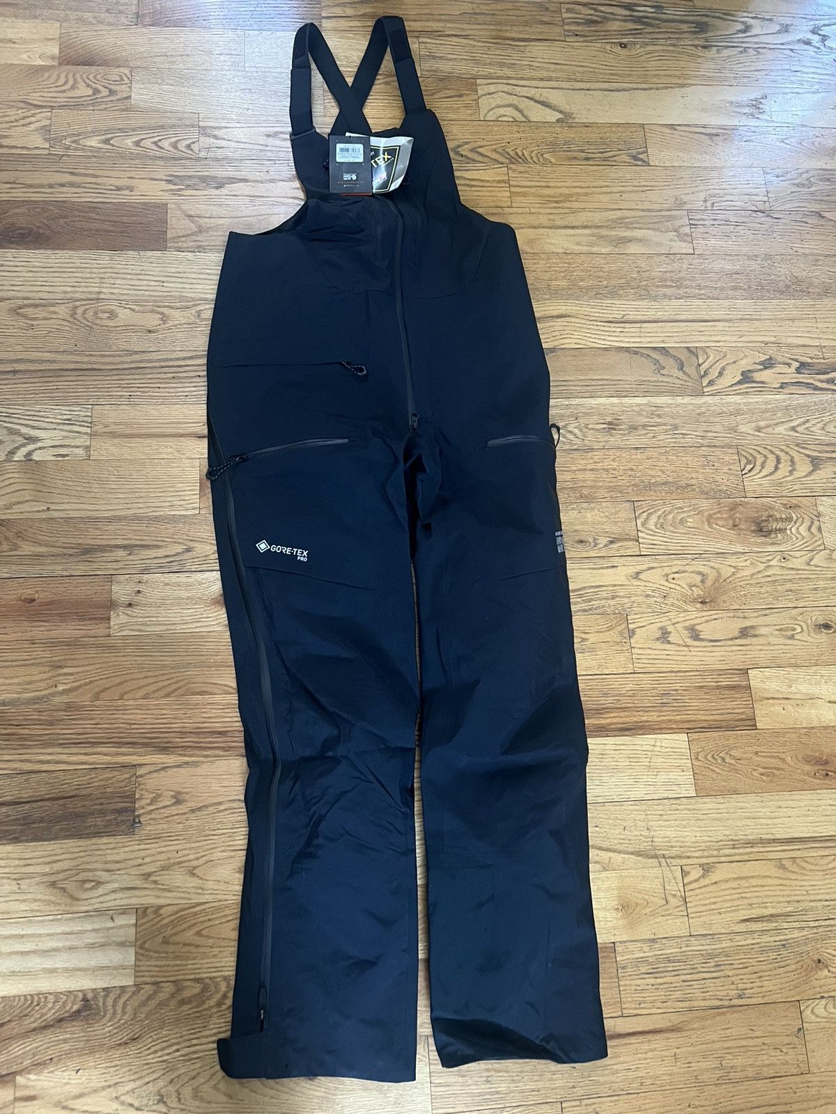 image of Goretex x Mountain Hardwear Gore-Tex Pro Bib in Black, Men's (Size 30)