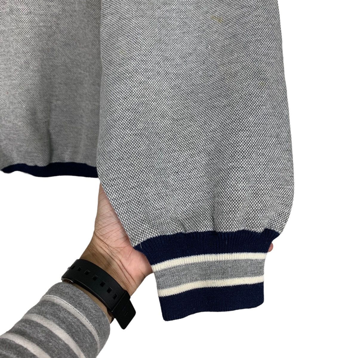 Vintage T&C SURF Design Hawaii Embroidery Logo Sweatshirt #0420-C19 Size US L / EU 52-54 / 3 - 9 Thumbnail